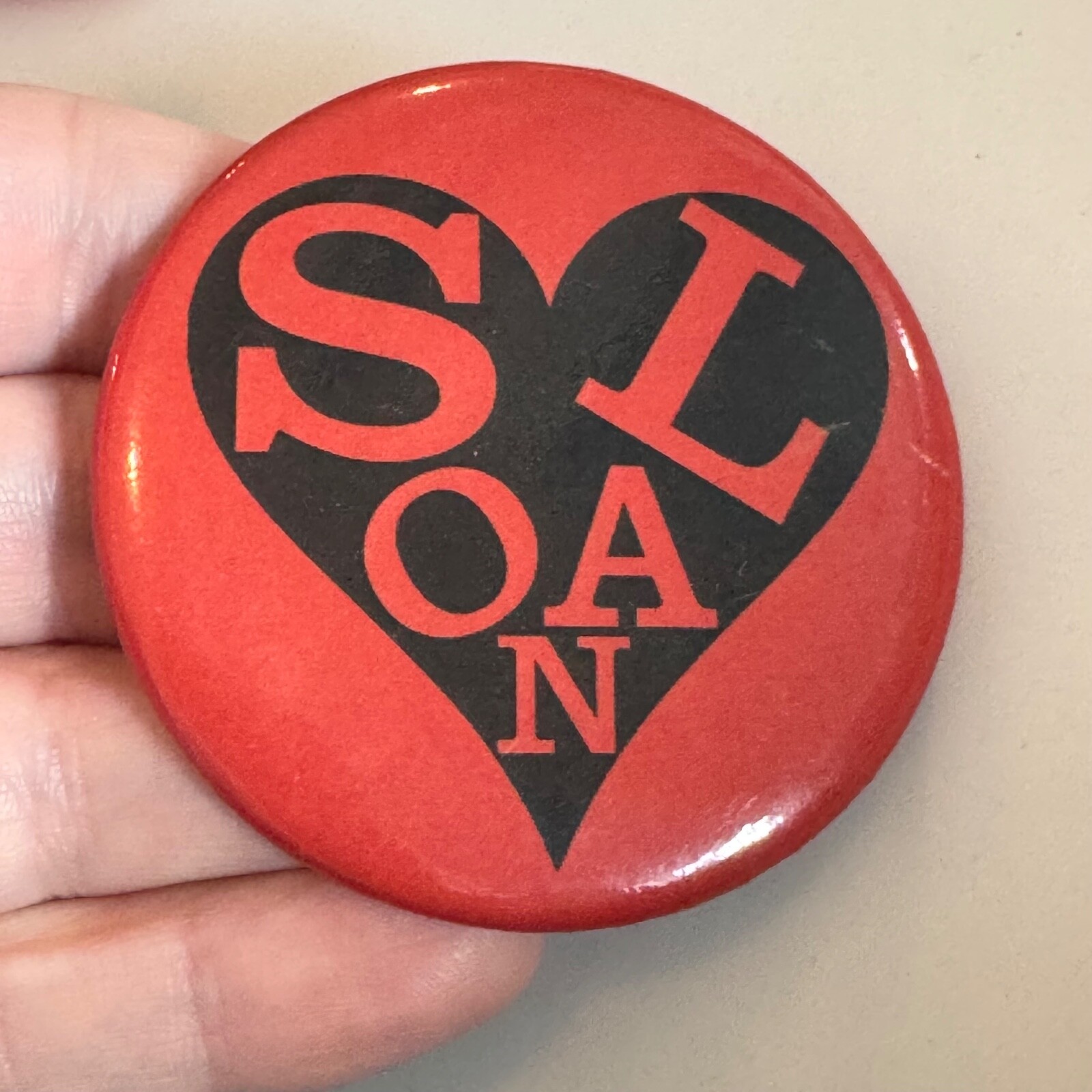 Vintage Sloan Heart Red Button Pinback Pin MIT ? Vintage Sloan Heart Red Button Pinback Pin MIT ?