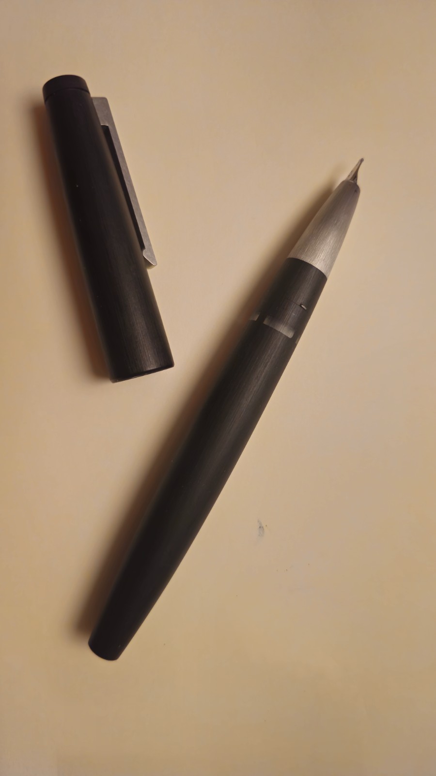 Lamy 2000 Black Fountain Pen with unusual 14K Gold OB Nib