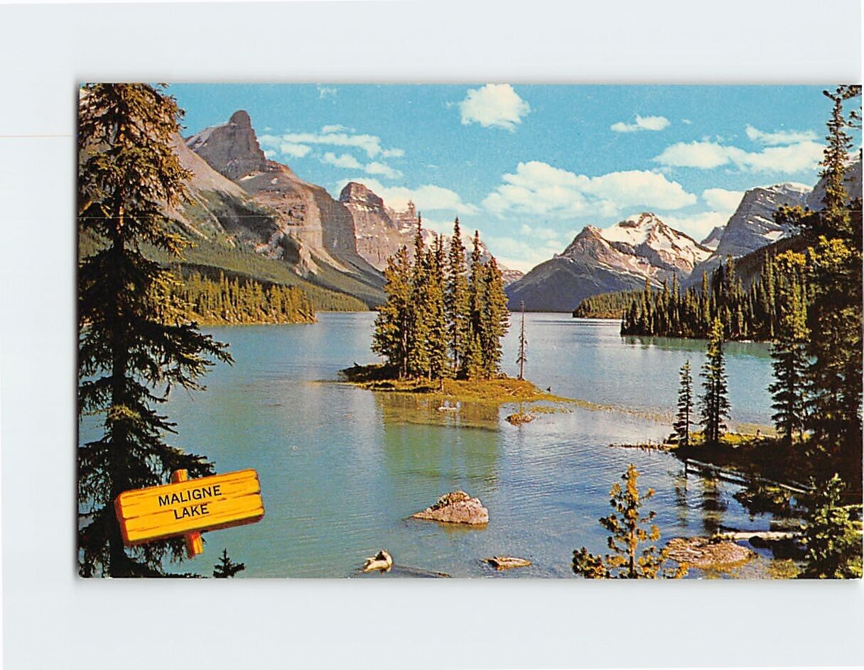 Postcard Maligne Lake, Jasper National Park, Canada