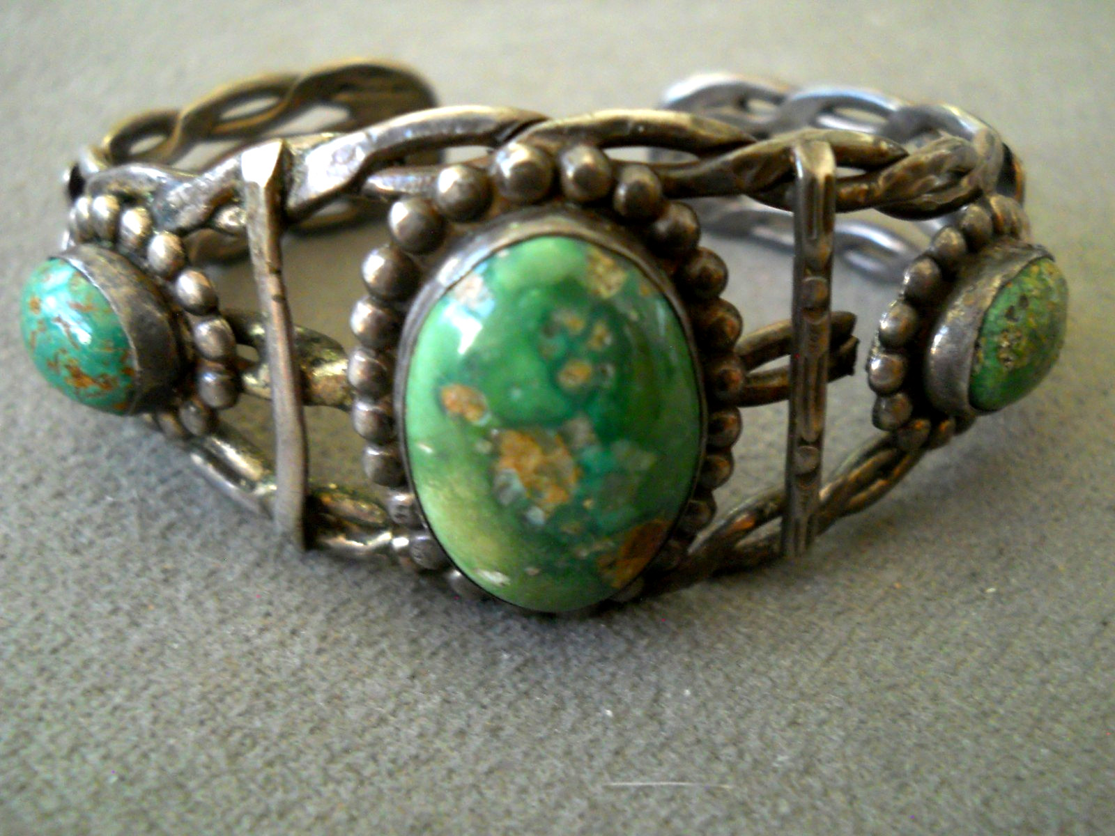 Old 1930s Native American Green Turquoise Sterl Silver T-Bird Rope Cuff Bracelet