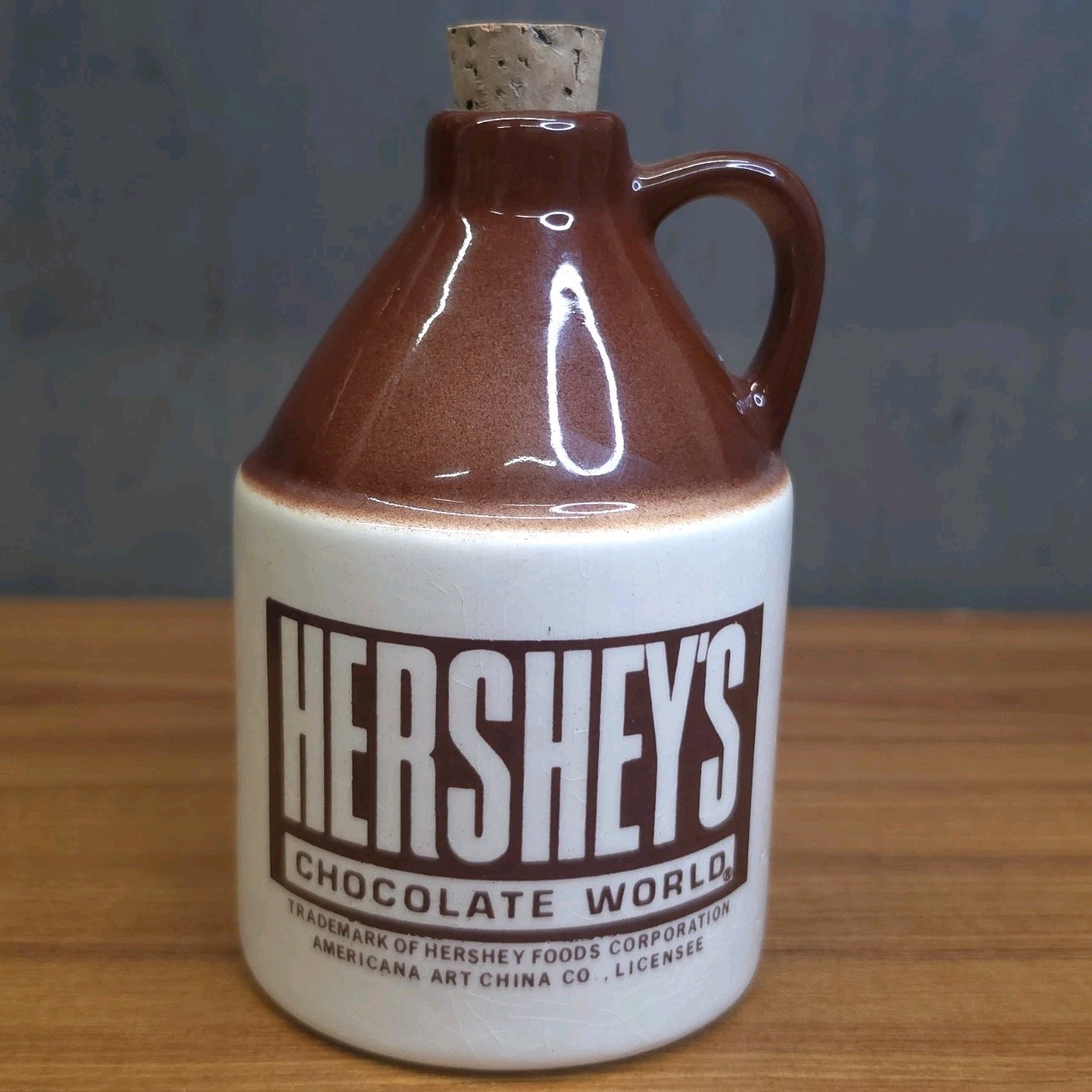 Vintage 1982 Hershey's Chocolate World Porcelain Syrup Jug Bottle Cork Stopper