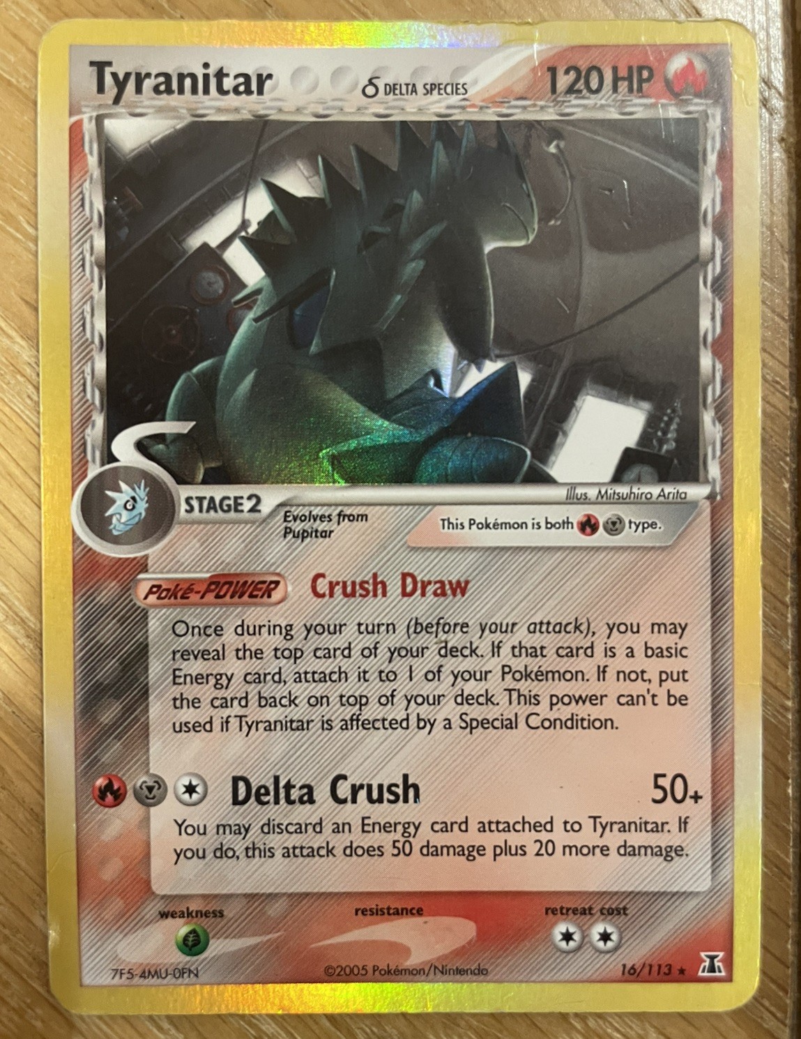 Tyranitar 16/113 Ex Delta Species Holo Rare Heavily Played Nintendo 2005