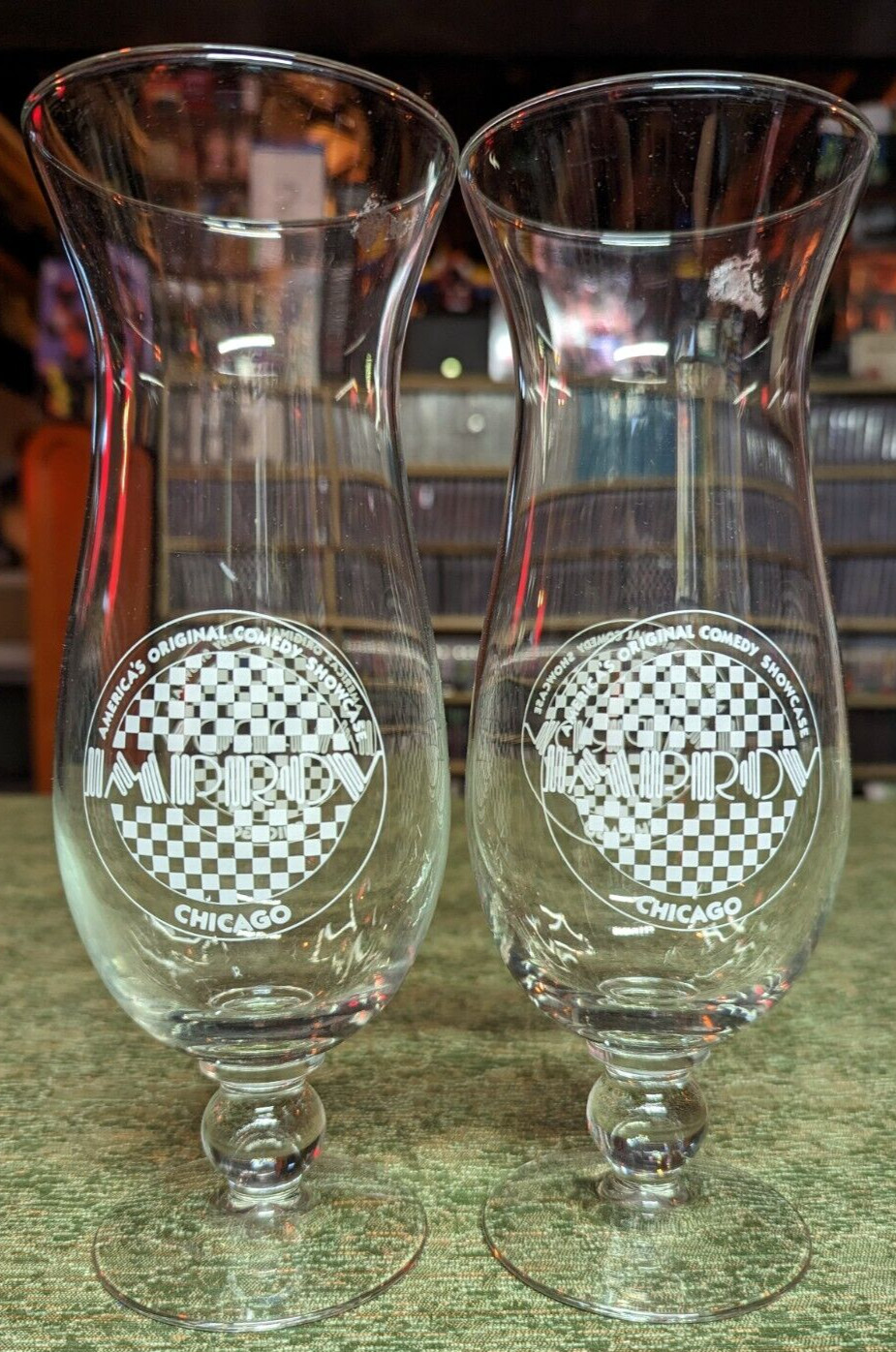 Vintage Improv Chicago The Second City Beer drinking glass Set Vintage Improv Chicago The Second City Beer drinking glass Set