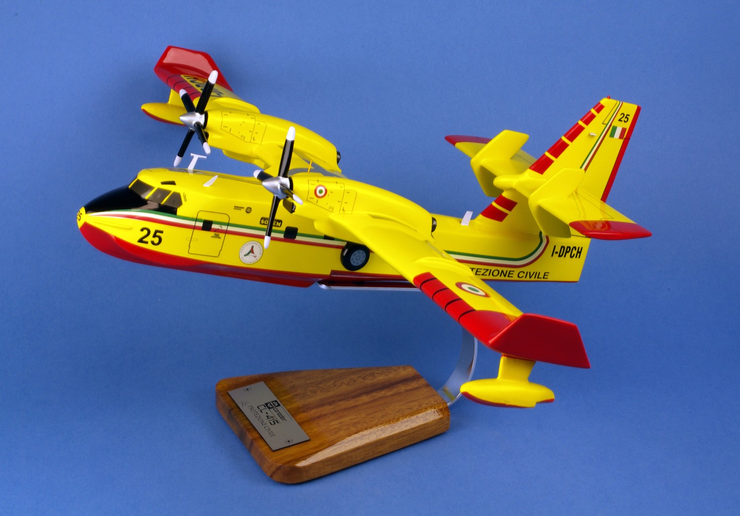 Italy Canadair CL-415 Fire Water Bomber #25 I-DPCH Desk Model 1/55 PS Airplane