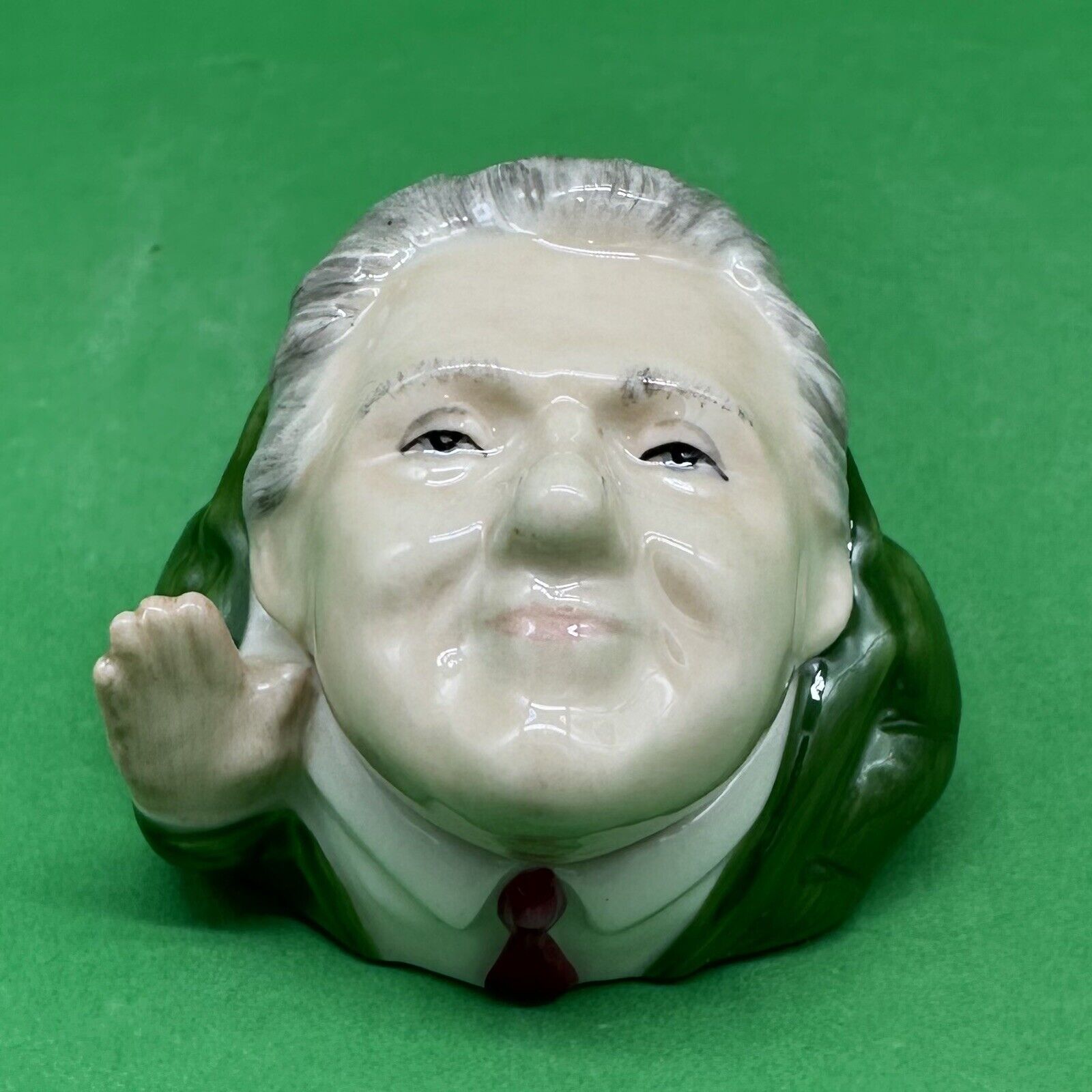 Kevin Francis Face Pot- U.S. President Bill Clinton \