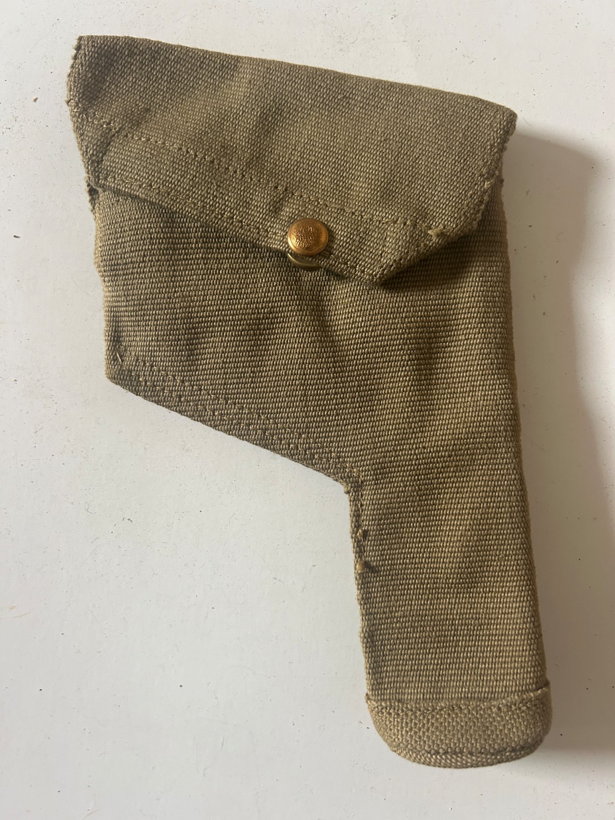 MS056A Genuine WWII British Army Webley .380 / Enfield Revolver Pistol Holster MS056A Genuine WWII British Army Webley .380 / Enfield Revolver Pistol Holster