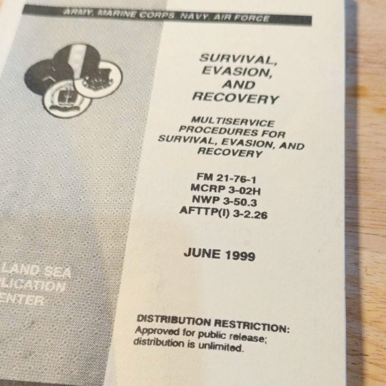 Survival, Evasion & Recovery Manual Cover Card FM 21-76-1 1999 English Paper Survival, Evasion & Recovery Manual Cover Card FM 21-76-1 1999 English Paper