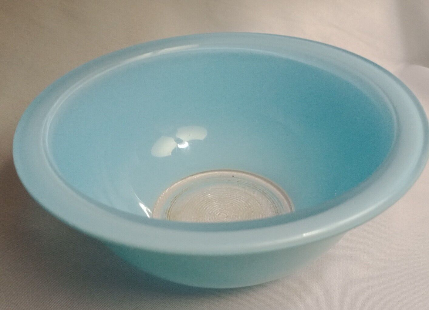 Vintage Pyrex 1L Clear Bottom Mixing Bowl in Robin Egg Blue  #322