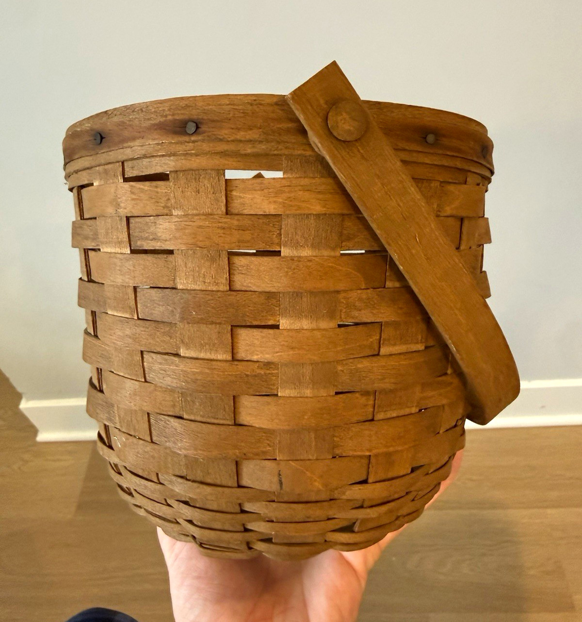 Longaberger Handwoven USA Round Woven Wood Storage Basket w/ Handle Brown Longaberger Handwoven USA Round Woven Wood Storage Basket w/ Handle Brown