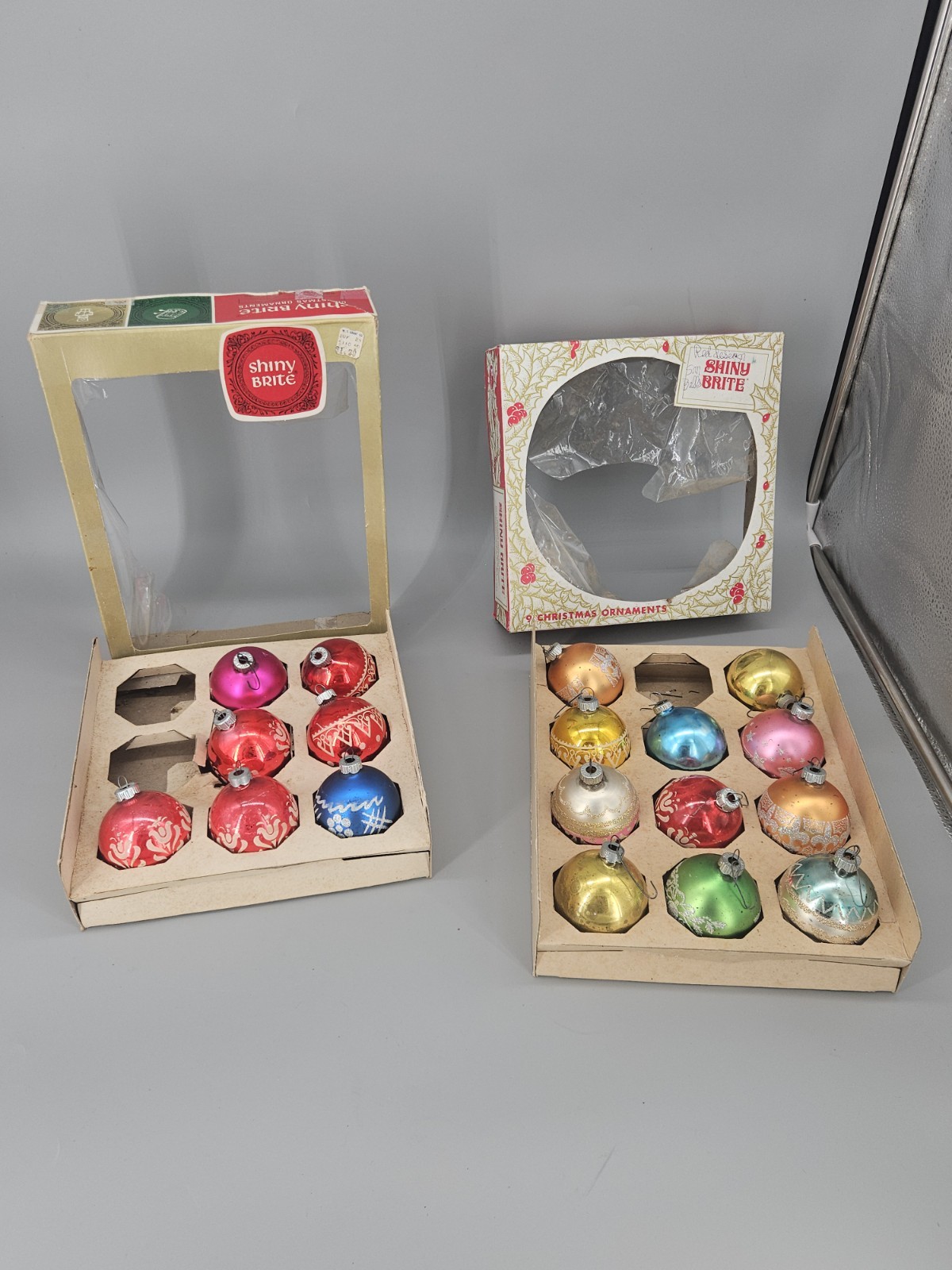 Shiny Brite Vintage Ornament Lot Of 18 W/ Boxes Christmas Sparkly Mcm Shiny Brite Vintage Ornament Lot Of 18 W/ Boxes Christmas Sparkly Mcm