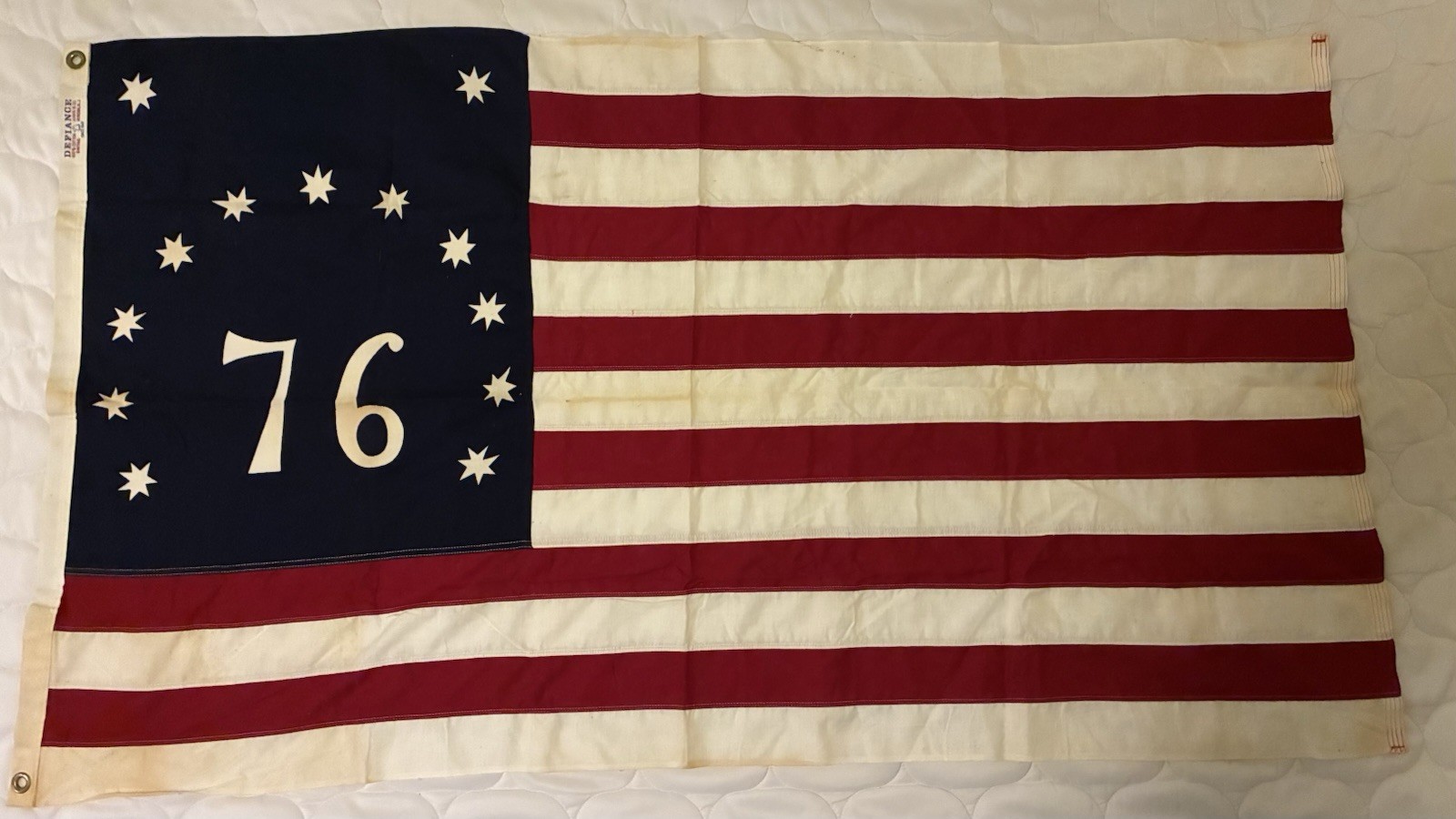 1976 Bicentennial United States Defiance 76 Flag 13 Stars Cotton 33x61” Vintage 1976 Bicentennial United States Defiance 76 Flag 13 Stars Cotton 33x61” Vintage