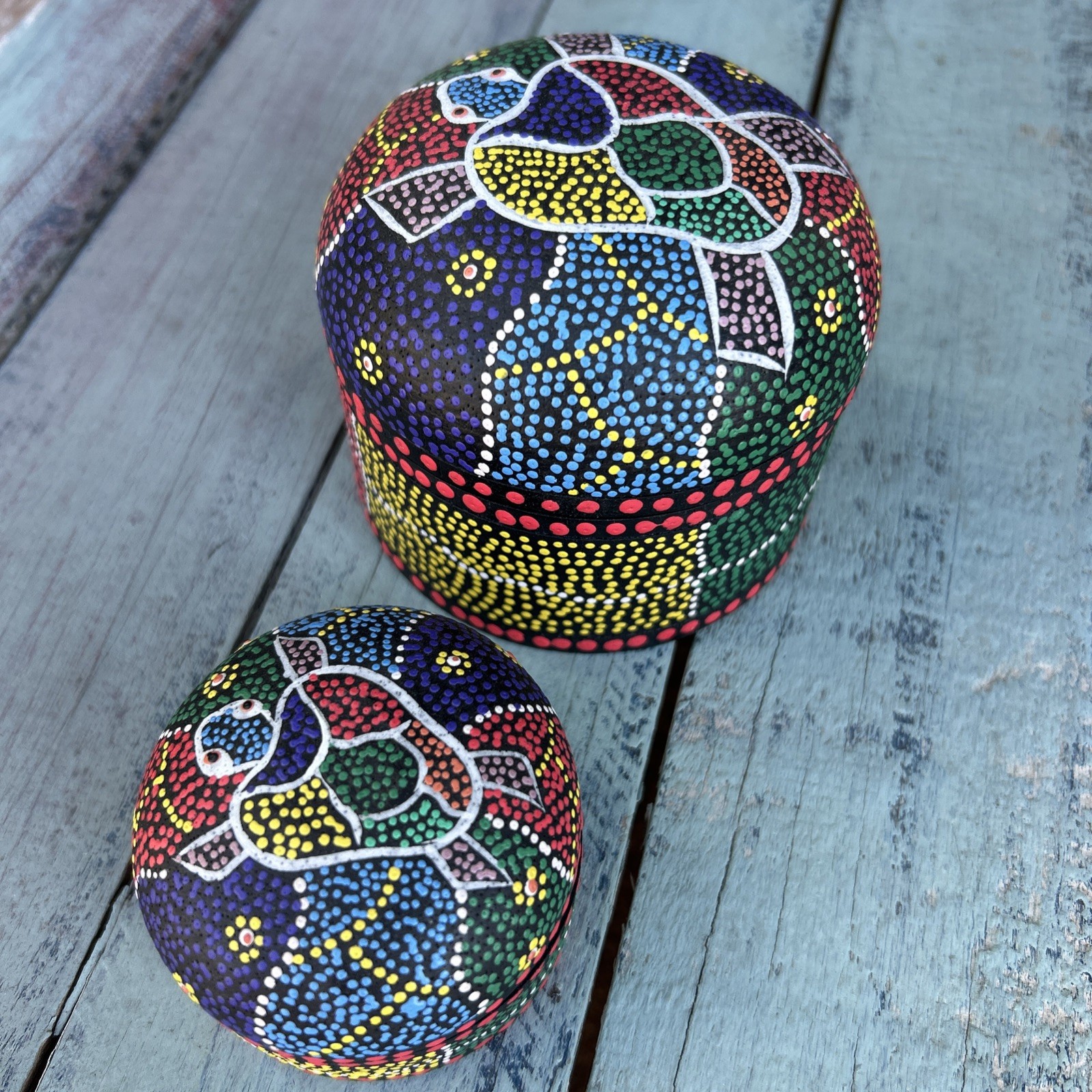 Nesting Set Of 2 Vintage Hand Dot Painted Turtle Wooden Trinket Boxes India Nesting Set Of 2 Vintage Hand Dot Painted Turtle Wooden Trinket Boxes India