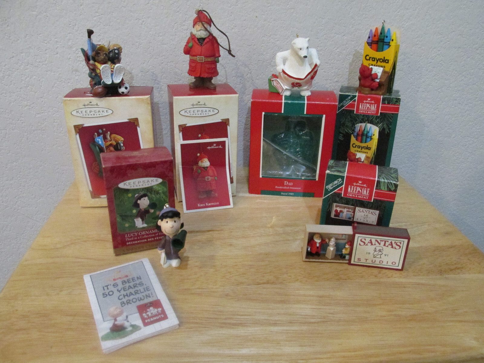HALLMARK KEEPSAKE  CHRISTMAS TREE ORNAMENTS WITH BOXES LOT OF FIVE