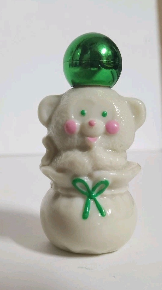 Vintage 1970s Avon Snug Cub Bear Cologne Bottle -1oz Sweet Honesty FULL Unopened Vintage 1970s Avon Snug Cub Bear Cologne Bottle -1oz Sweet Honesty FULL Unopened