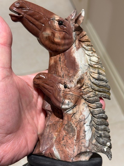 GORGEOUS RARE CHINESE PICTURE (JASPER) STONE HORSEHEAD CARVING GORGEOUS RARE CHINESE PICTURE (JASPER) STONE HORSEHEAD CARVING