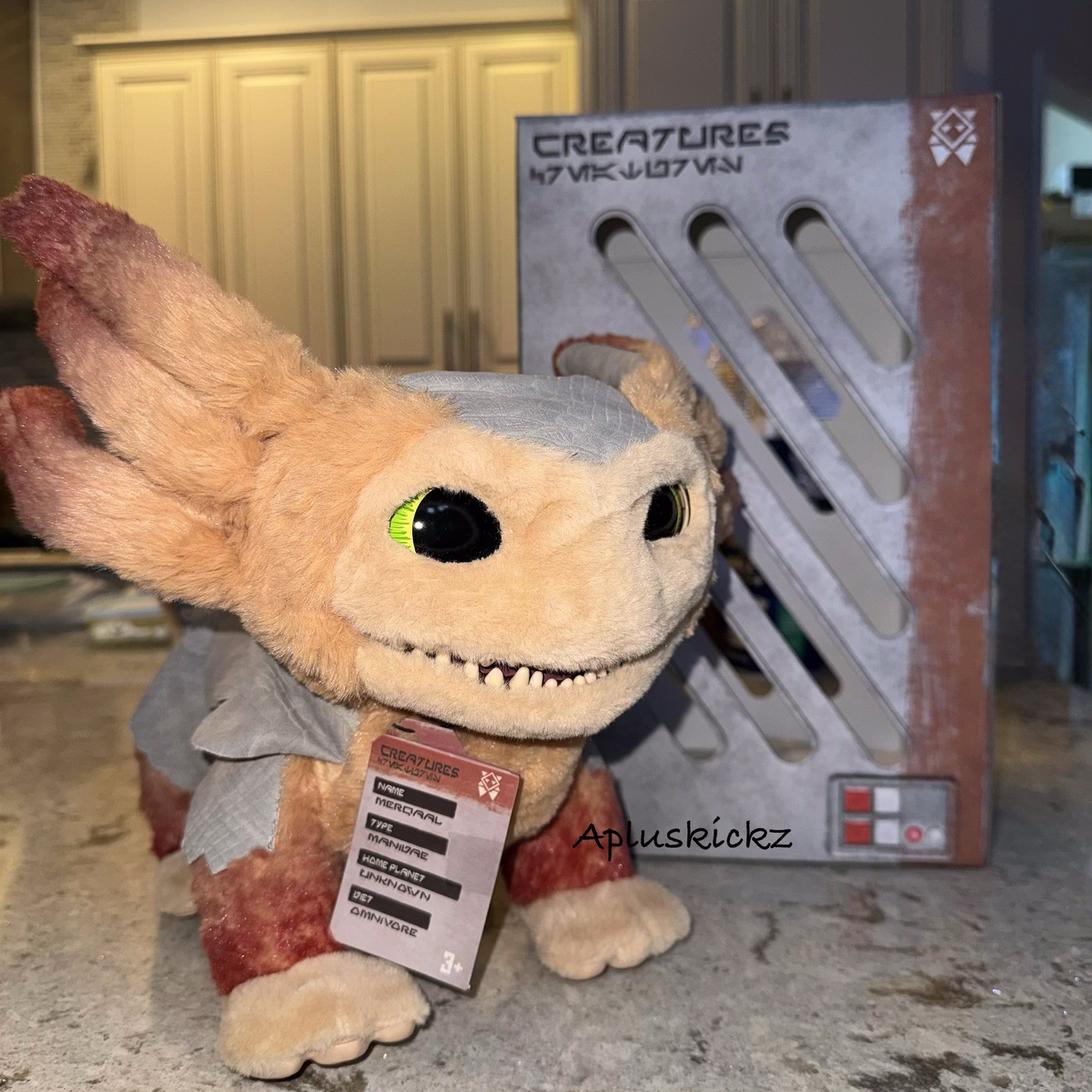 2025 Star Wars Galaxy’s Edge Merqaal Interactive Plush W/ Carrying Cage Box 2025 Star Wars Galaxy’s Edge Merqaal Interactive Plush W/ Carrying Cage Box
