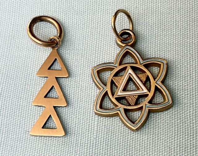 2 Vintage 1940s-50s Tri Delta Delta Delta Sorority Charm Gold Triangles, Star 2 Vintage 1940s-50s Tri Delta Delta Delta Sorority Charm Gold Triangles, Star