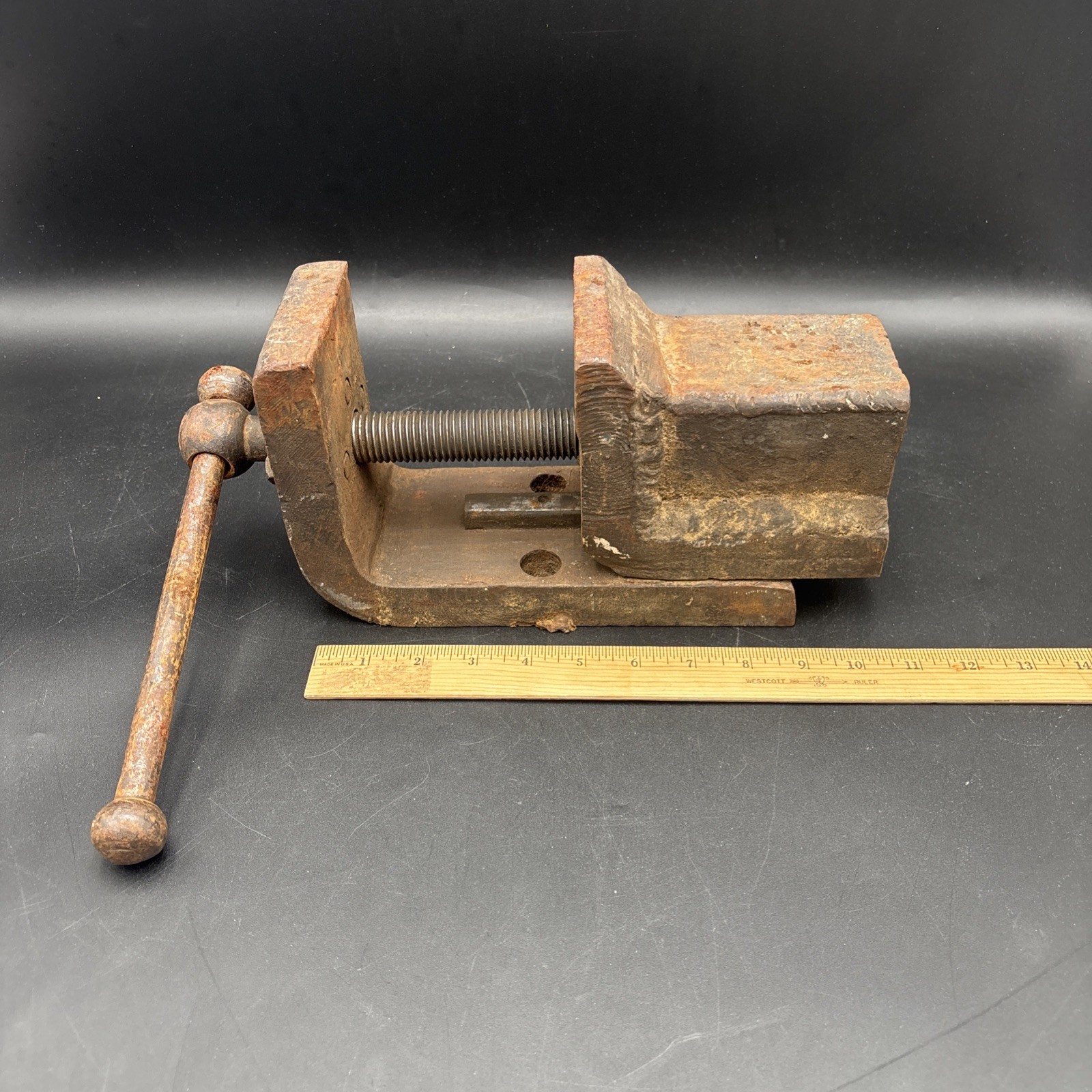VINTAGE Heavy Duty 30 Pound Solid Iron Vise Drill Press Milling Machine VINTAGE Heavy Duty 30 Pound Solid Iron Vise Drill Press Milling Machine