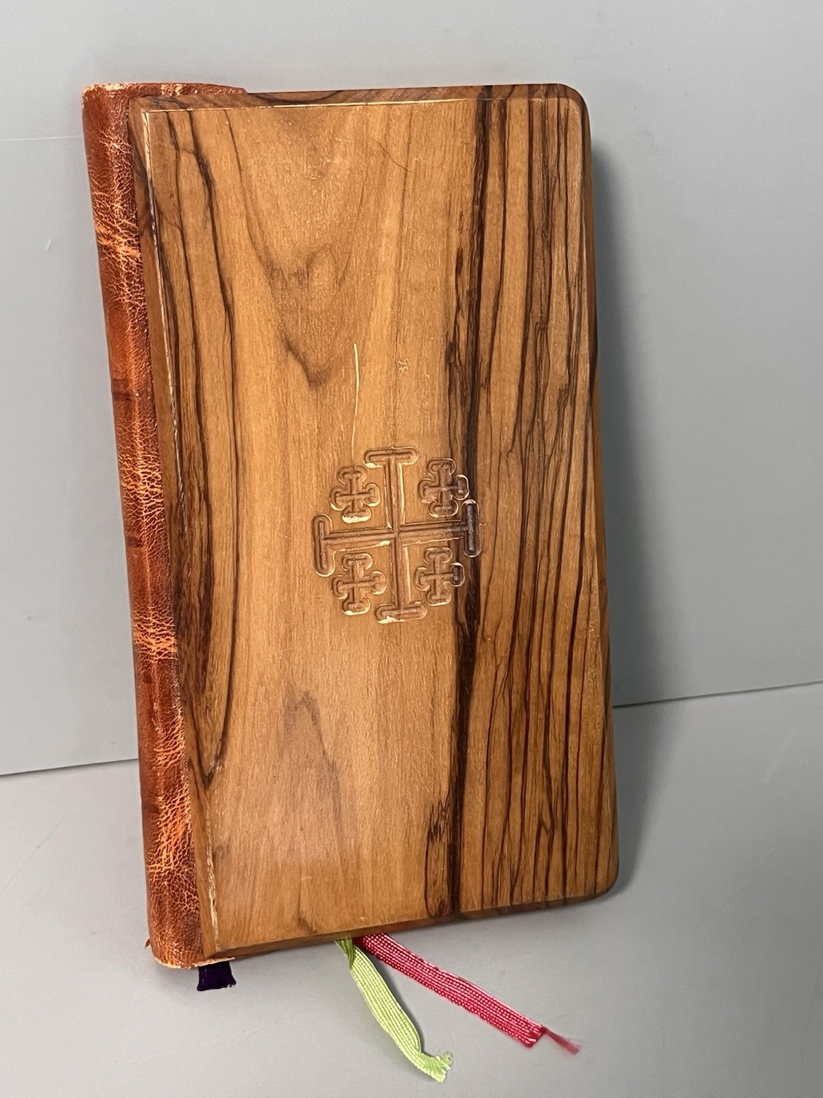 Vtg Sunday Missal - 1955 w/ Olive Wood, Leather Cover - Belgium- Bethlehem Vtg Sunday Missal - 1955 w/ Olive Wood, Leather Cover - Belgium- Bethlehem