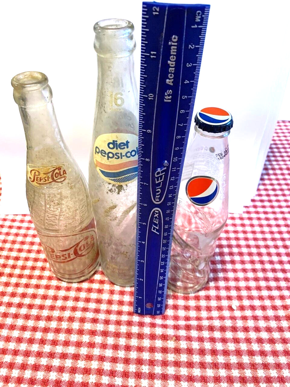 Pepsi Cola bottle Kentucky bottles year 1958, 1984, 2014 by REEDERSONG Pepsi Cola bottle Kentucky bottles year 1958, 1984, 2014 by REEDERSONG