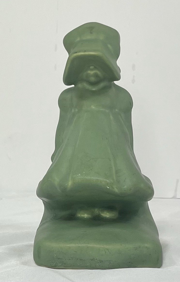 Vintage Antique Cowan Pottery Sunbonnet Girl 7\