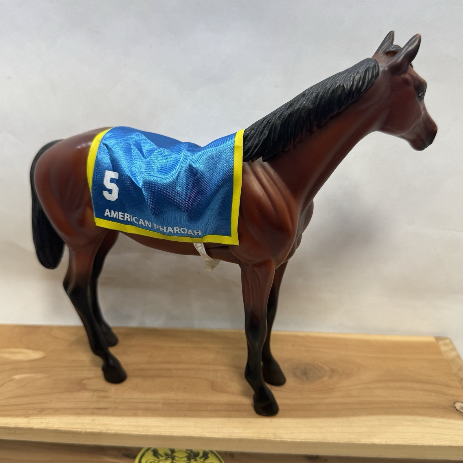 Breyer Classics American Pharoah #5 Racing Horse with Blanket 9\ Breyer Classics American Pharoah #5 Racing Horse with Blanket 9\