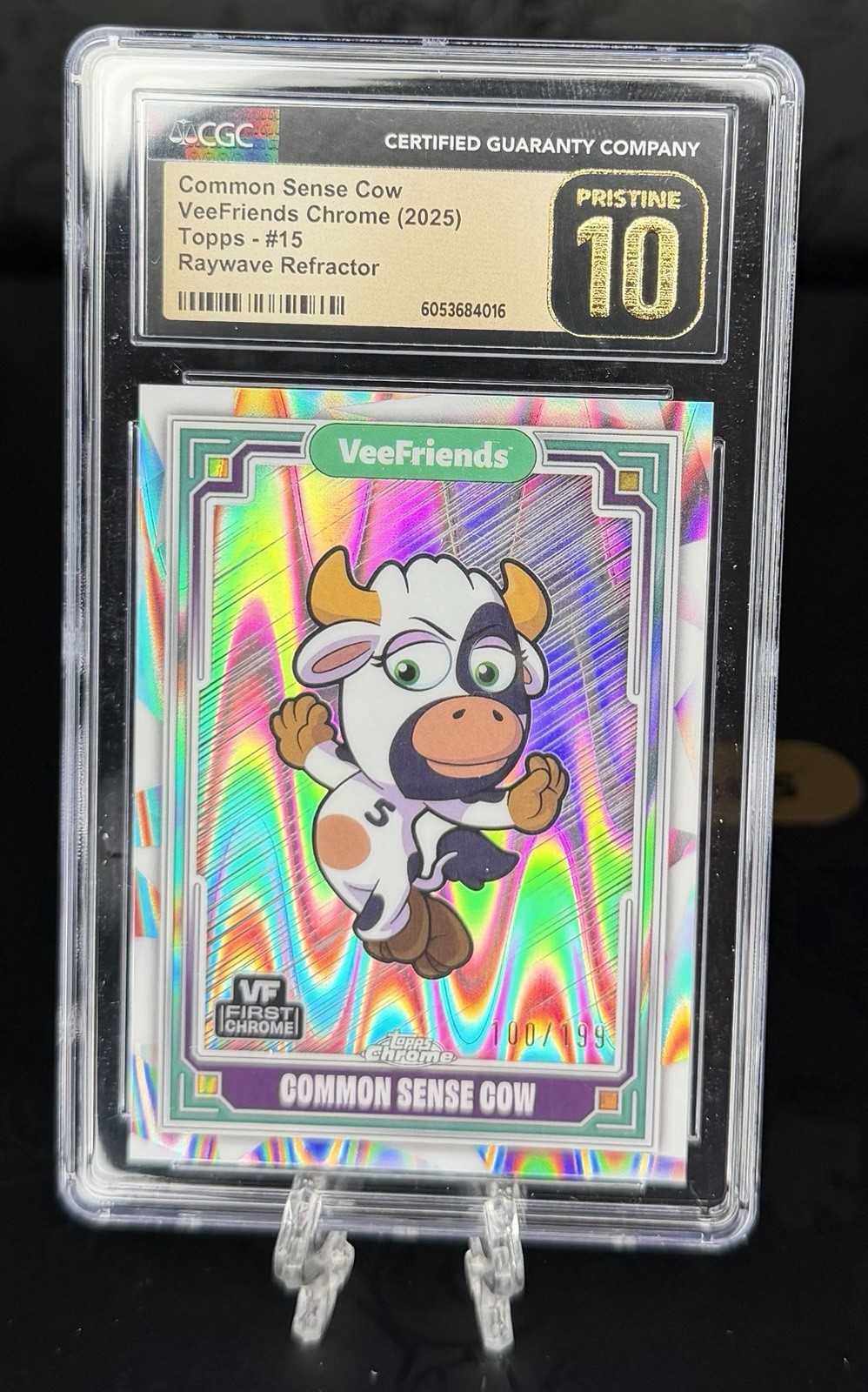 Topps VeeFriends Chrome 2025 Common Sense Cow /199 - Pop 1 - CGC Pristine 10 Topps VeeFriends Chrome 2025 Common Sense Cow /199 - Pop 1 - CGC Pristine 10
