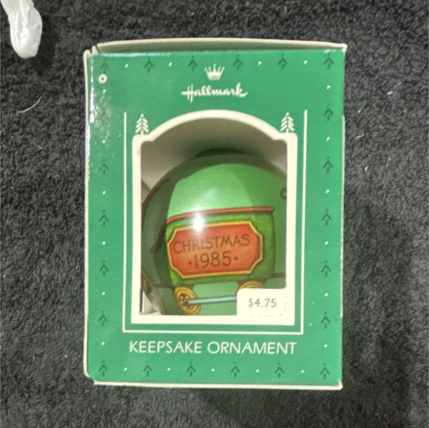 Hallmark Keepsake Ornament 1985 Green Hanging Christmas Ornament Hallmark Keepsake Ornament 1985 Green Hanging Christmas Ornament