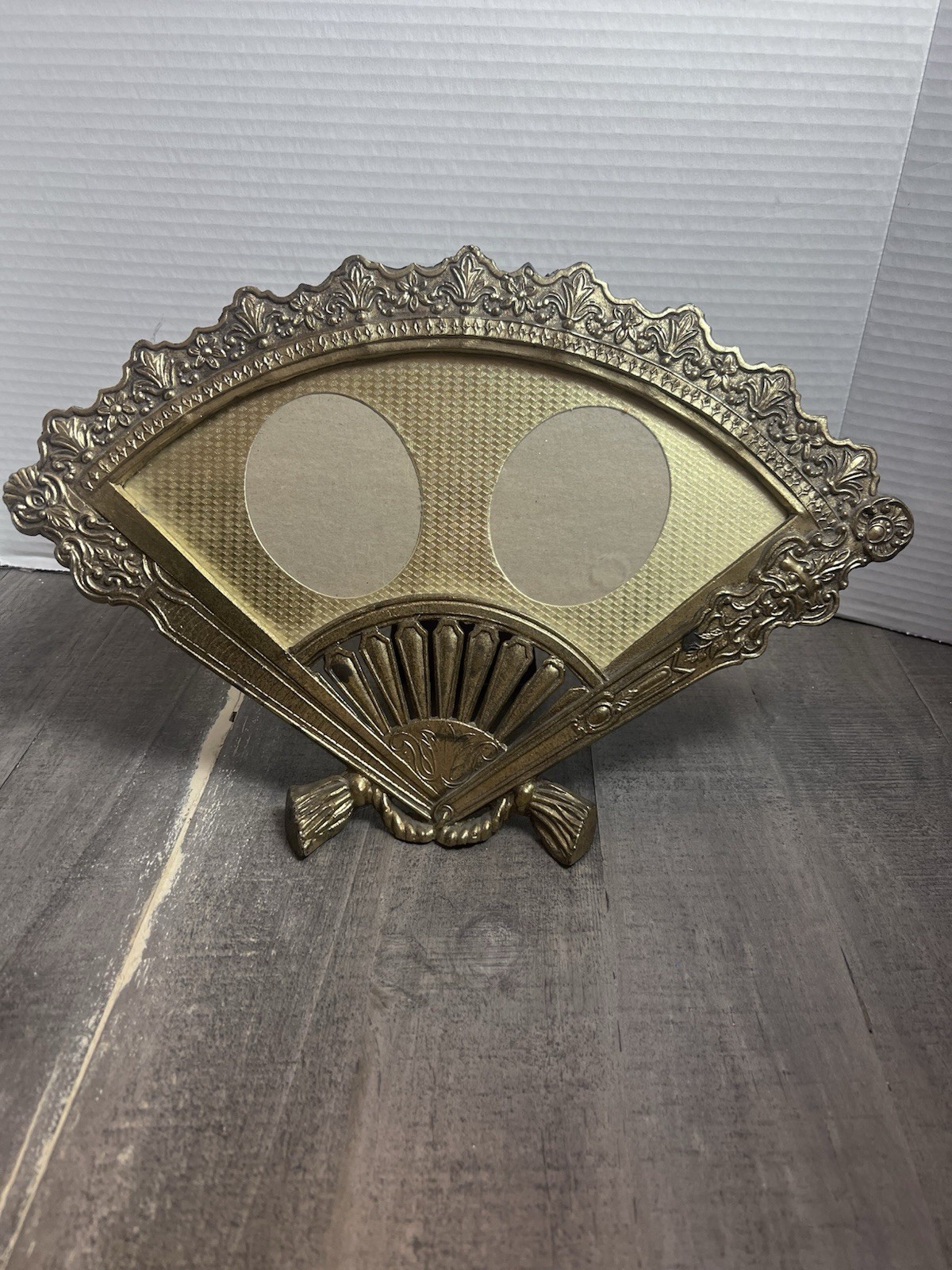 Vintage Ornate Brass Fan Picture Frame Victorian 2-Photo Stand READ
