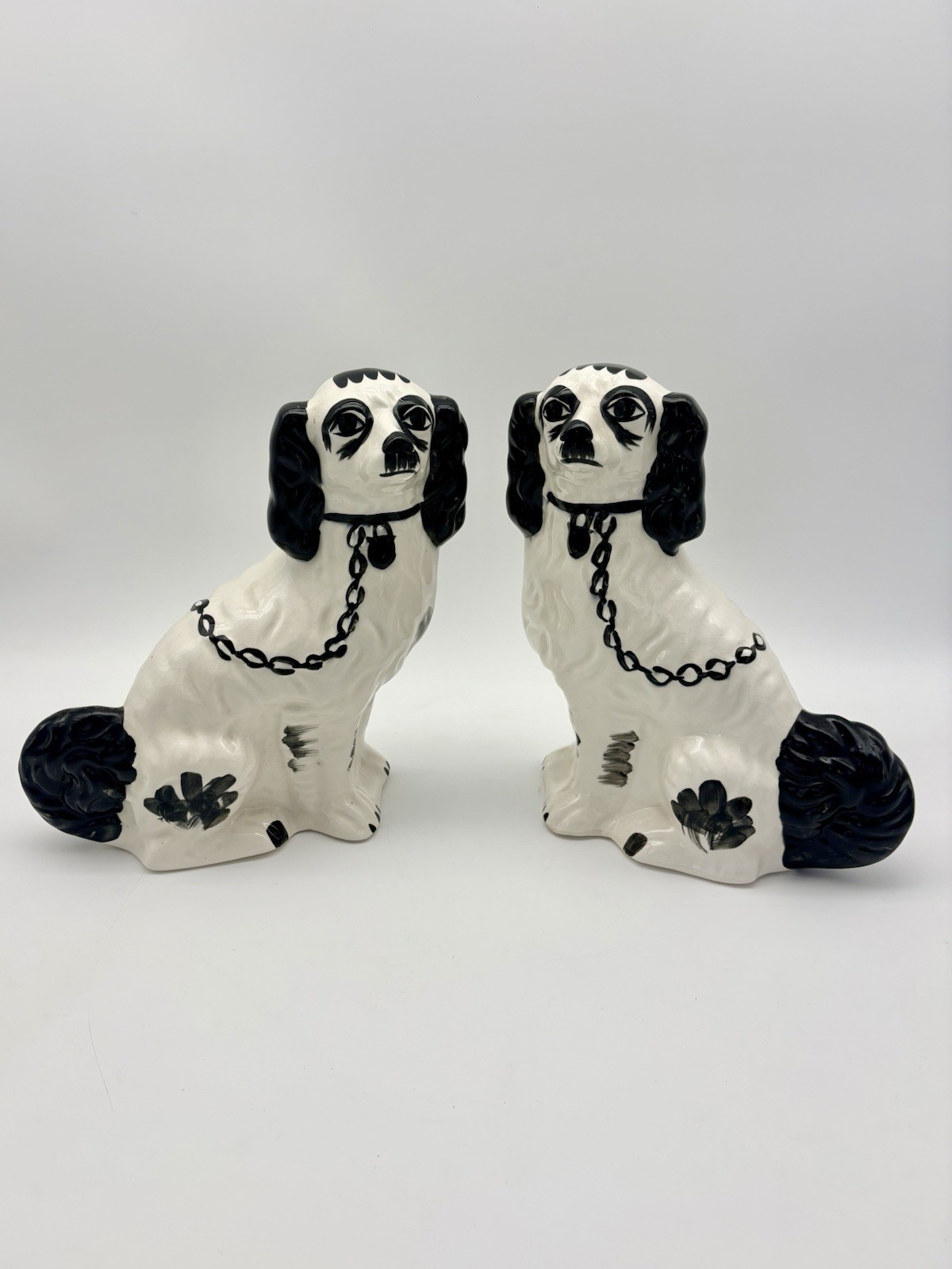 Vintage Staffordshire Style Black White Spaniel Wally Mantel Dogs Pair 25cm Vintage Staffordshire Style Black White Spaniel Wally Mantel Dogs Pair 25cm