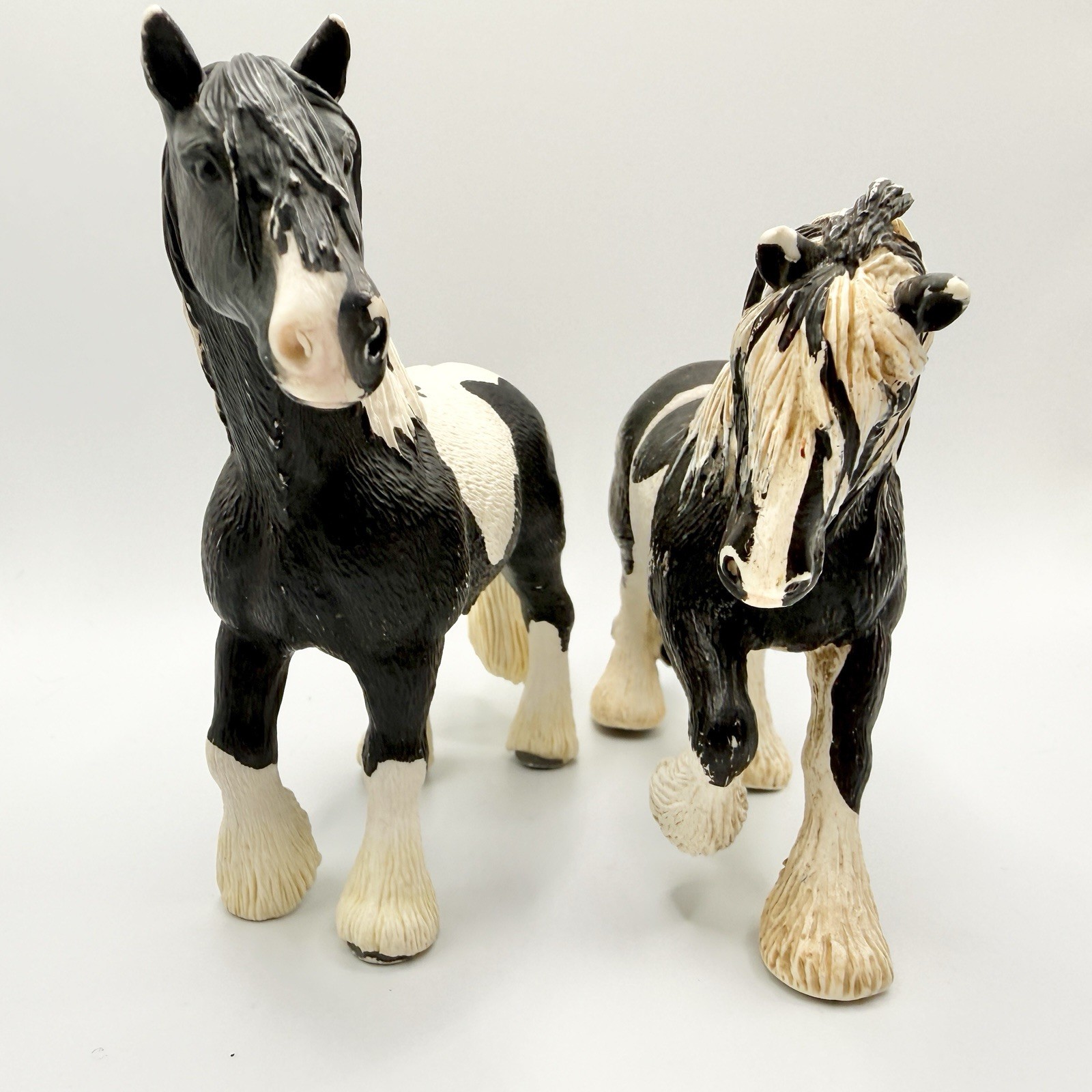 Vintage Schleich Tinker Mare 2003 & Tinker Stallion 2007 Set Retired Toy Figures Vintage Schleich Tinker Mare 2003 & Tinker Stallion 2007 Set Retired Toy Figures