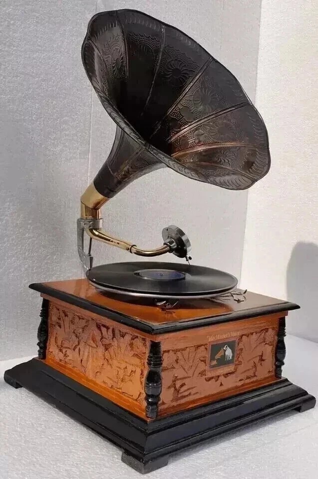 Fully Functional Vintage Gramophone Working Phonograph win-up Record Player
