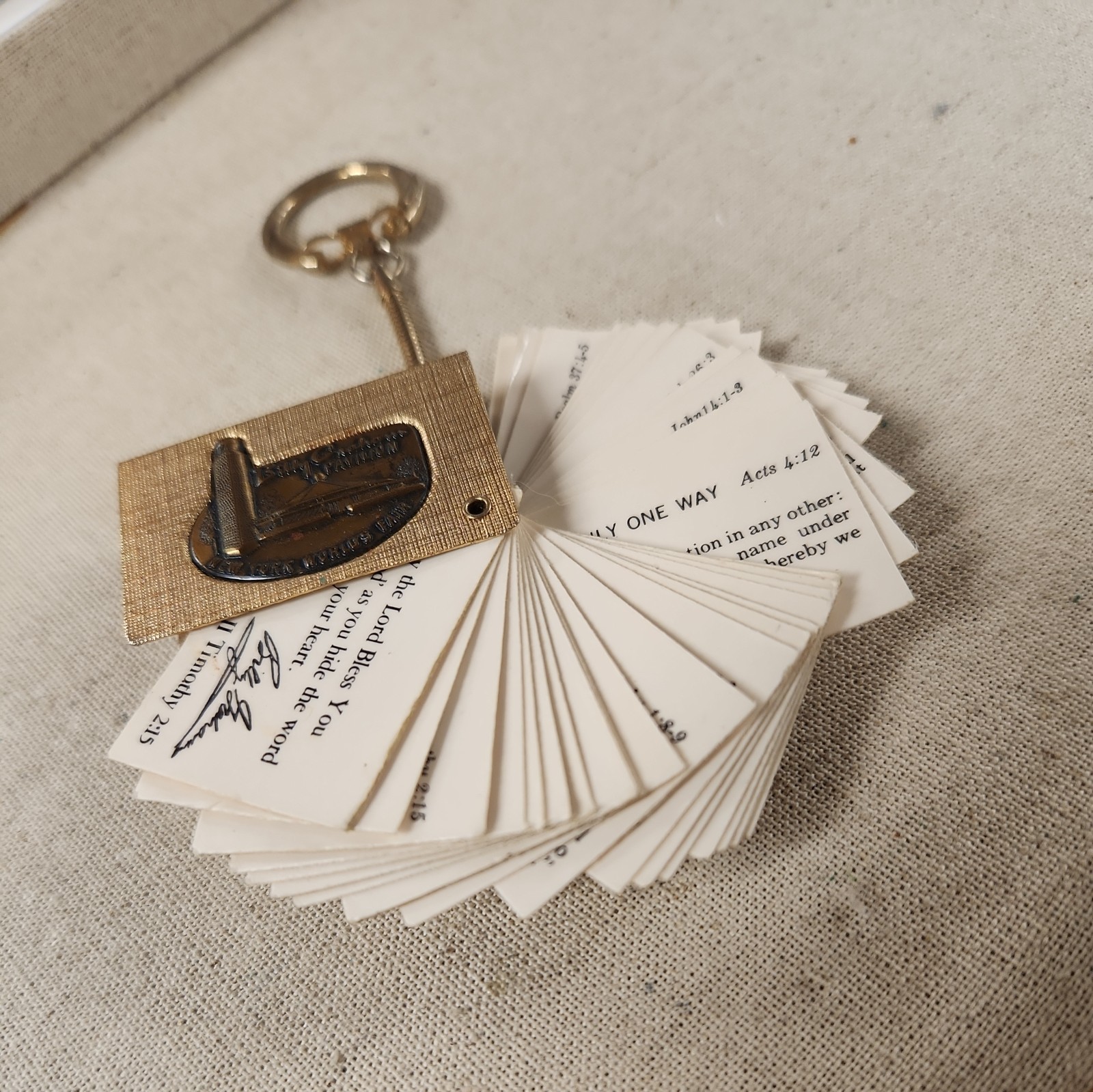 Vintage 1964/65 New York World’s Fair Billy Graham Pavilion Souvenir Keychain Vintage 1964/65 New York World’s Fair Billy Graham Pavilion Souvenir Keychain