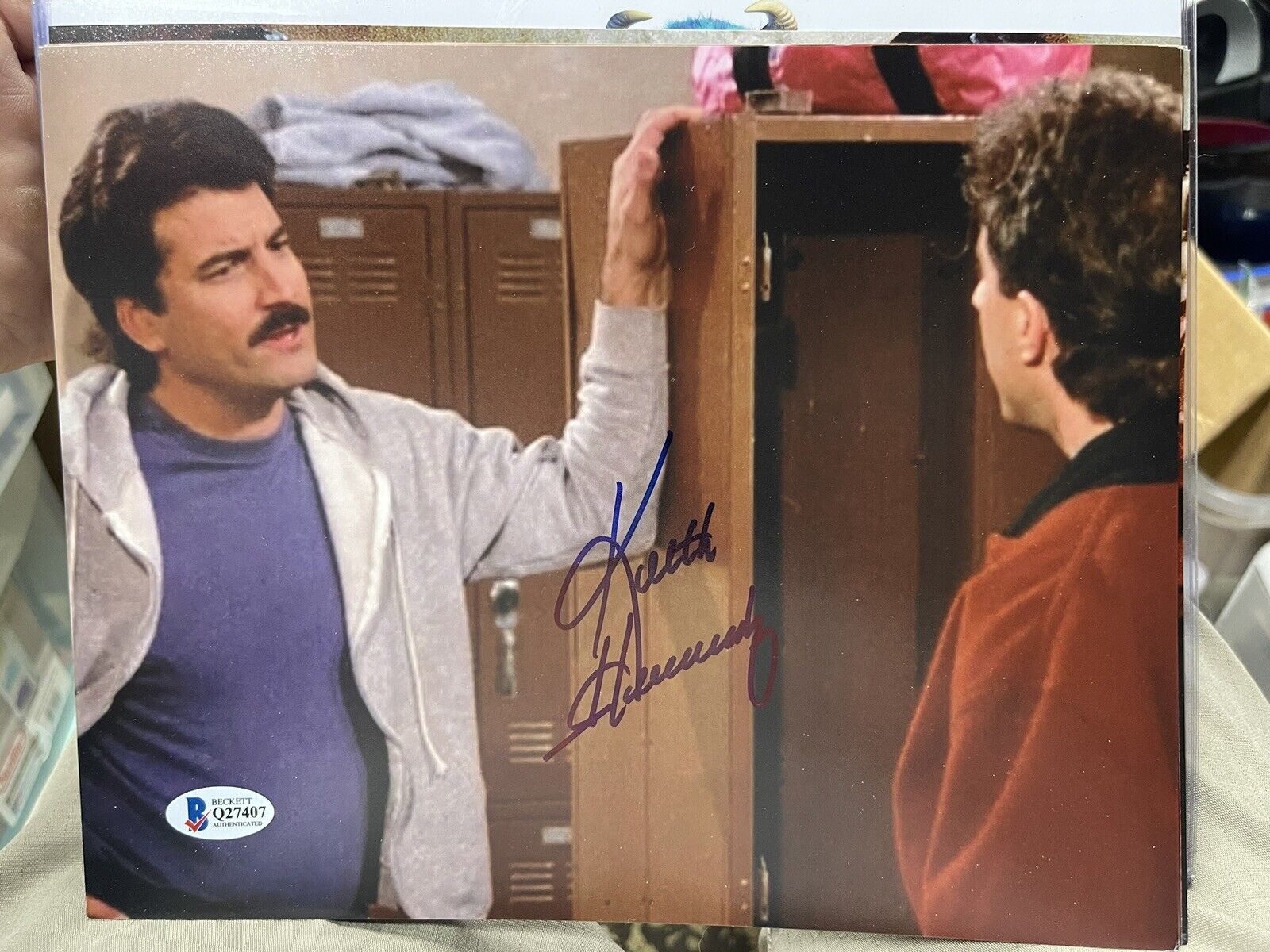 Seinfeld guest NY Mets  Keith Hernandez  Autographed 8x10 Photo Beckett Auth D2