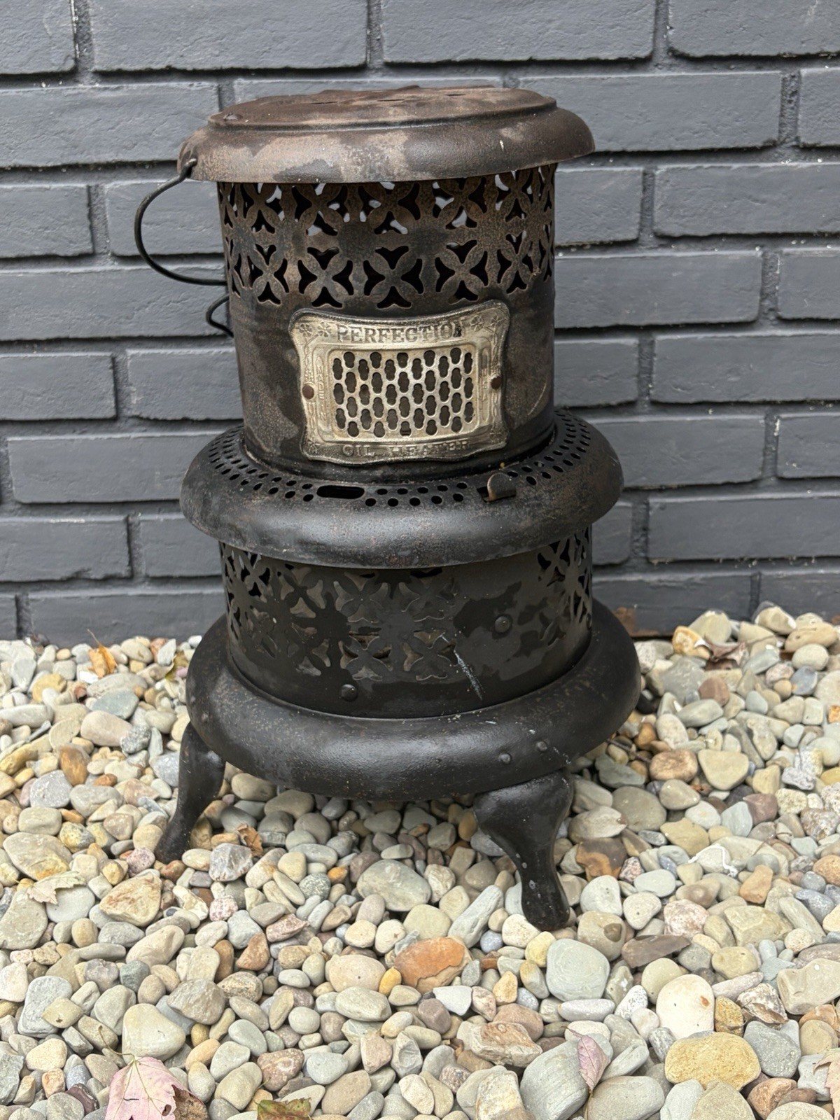 Vintage Rare Perfection Kerosene Oil Heater Stove W/Tank 18\ Vintage Rare Perfection Kerosene Oil Heater Stove W/Tank 18\