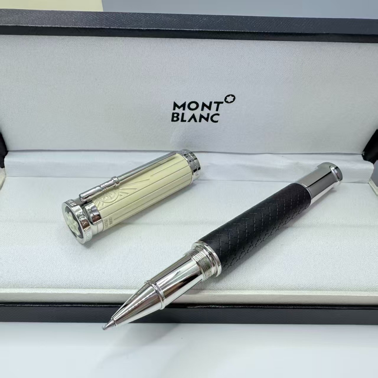 2026 New Montblanc Classic Roller pen 149 With Box 2026 New Montblanc Classic Roller pen 149 With Box