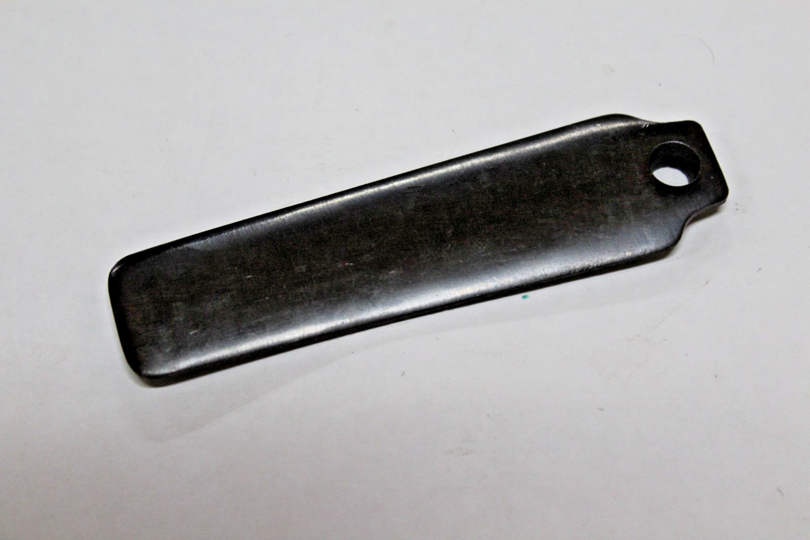 1 M98 K98 Mauser Floor Plate Milled Very Good + No Serial Number #BINC266 1 M98 K98 Mauser Floor Plate Milled Very Good + No Serial Number #BINC266