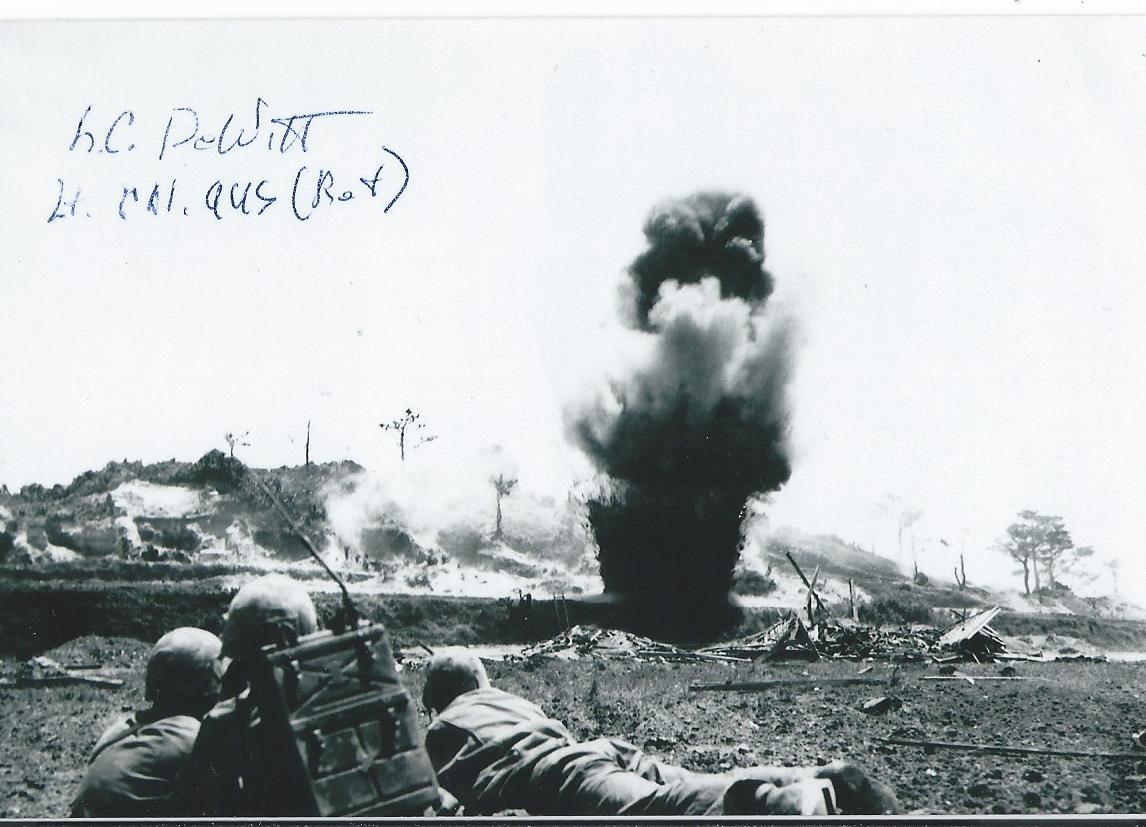 Leonard Dewitt signed 4x6 photo New Guinea Pacific Theater WW II Rare LOOK