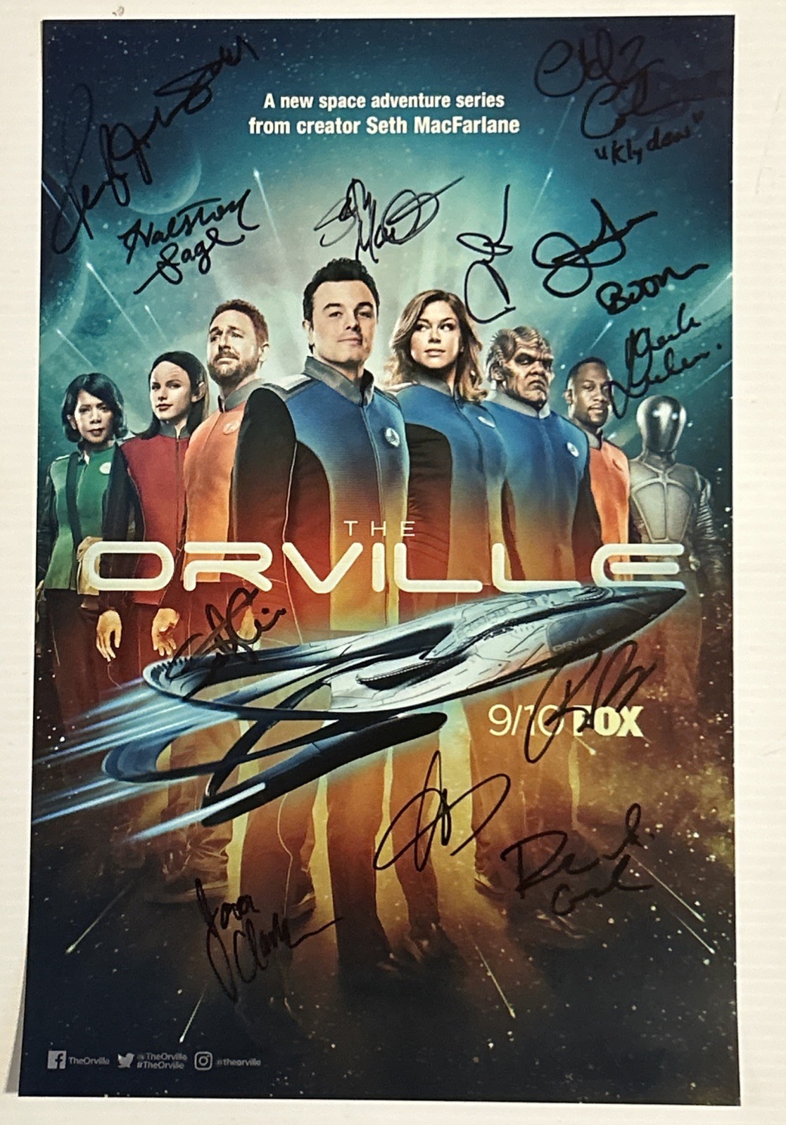 THE ORVILLE 2017 SDCC COMIC CON CAST SIGNED POSTER PRINT 12 AUTOGRAPHS THE ORVILLE 2017 SDCC COMIC CON CAST SIGNED POSTER PRINT 12 AUTOGRAPHS