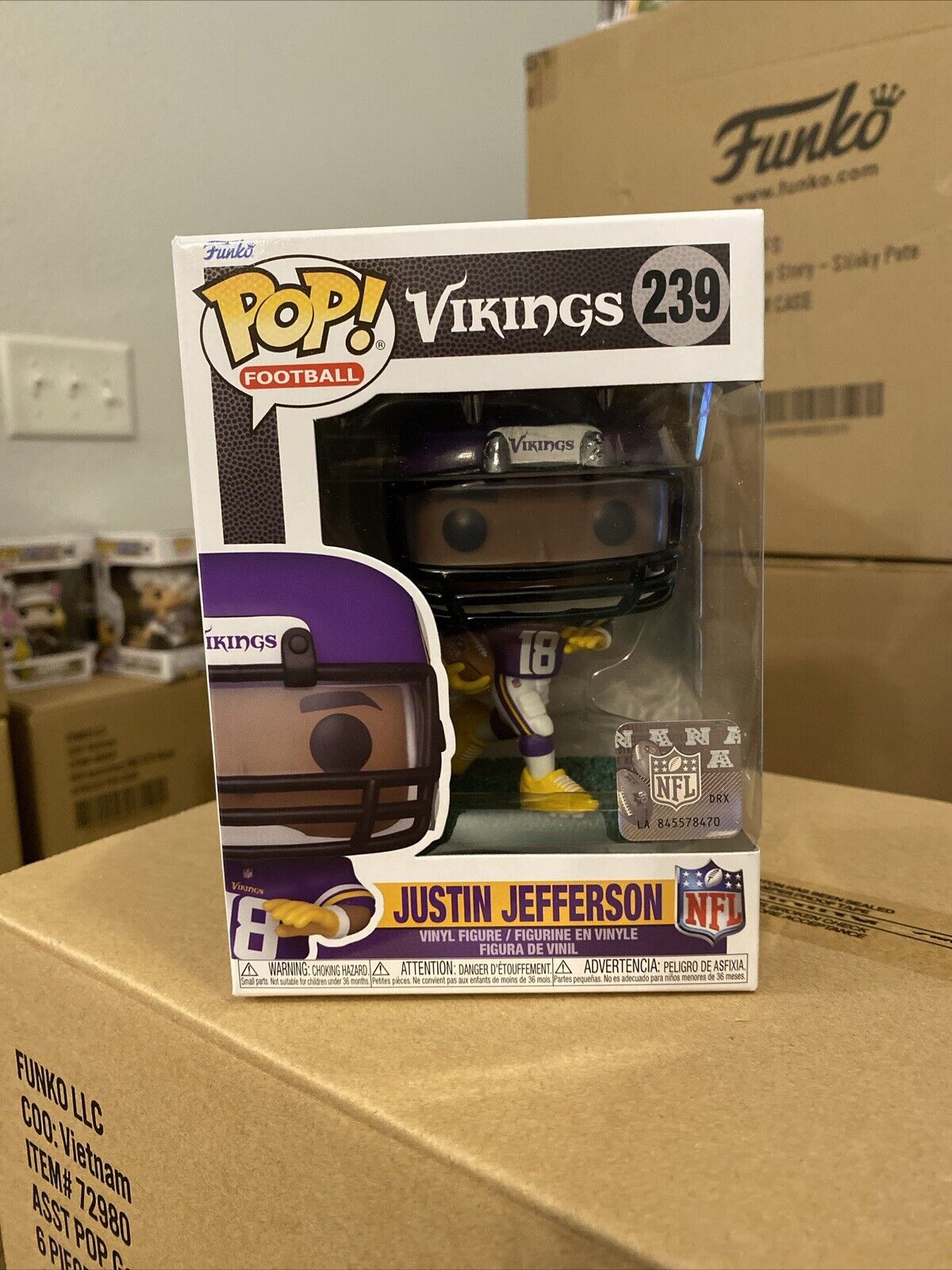 Funko Pop Football: Minnesota Vikings Wide Receiver - Justin Jefferson #239