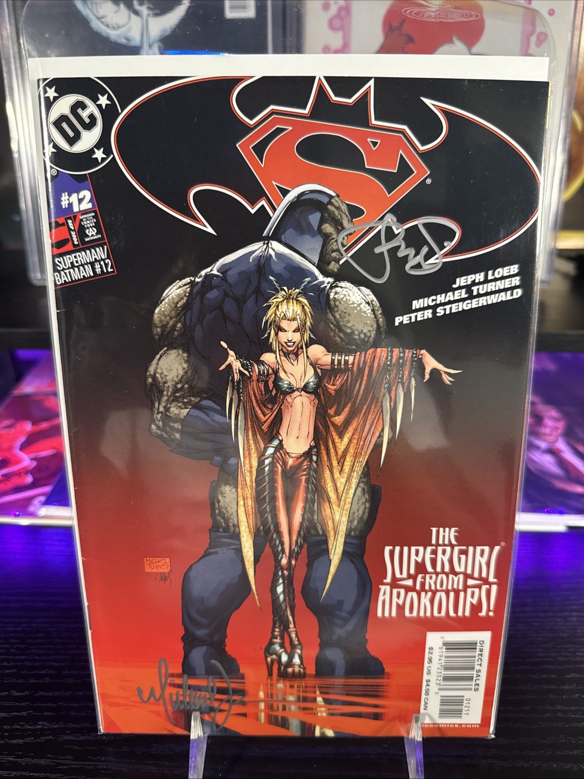 Superman Batman #12 Comics Signed By Michael Turner & Peter Steigerwald. Superman Batman #12 Comics Signed By Michael Turner & Peter Steigerwald.