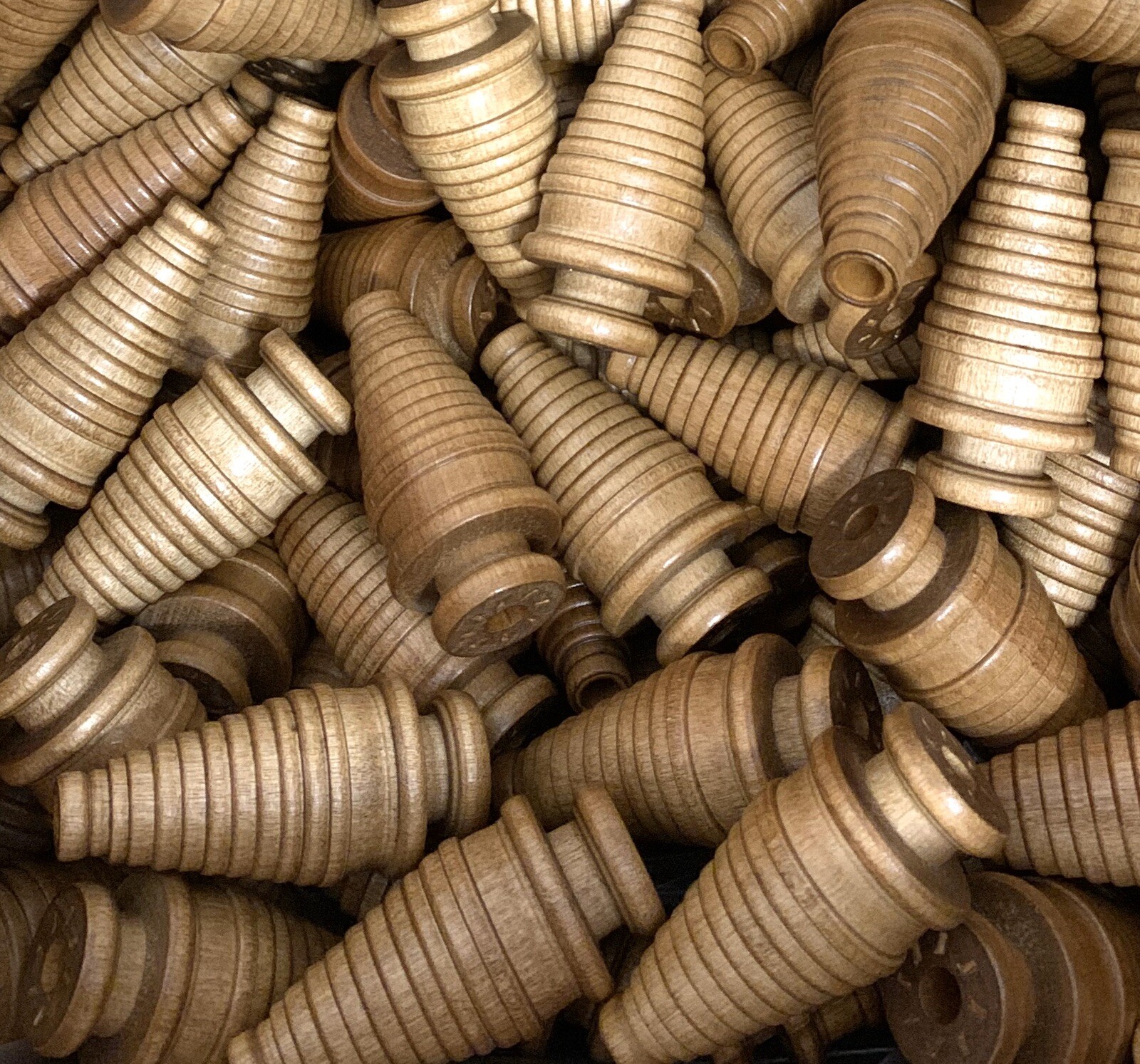 Spools Small Industrial Quills Textile Bobbin Vintage Wood NOS lot-6: Spools Small Industrial Quills Textile Bobbin Vintage Wood NOS lot-6:
