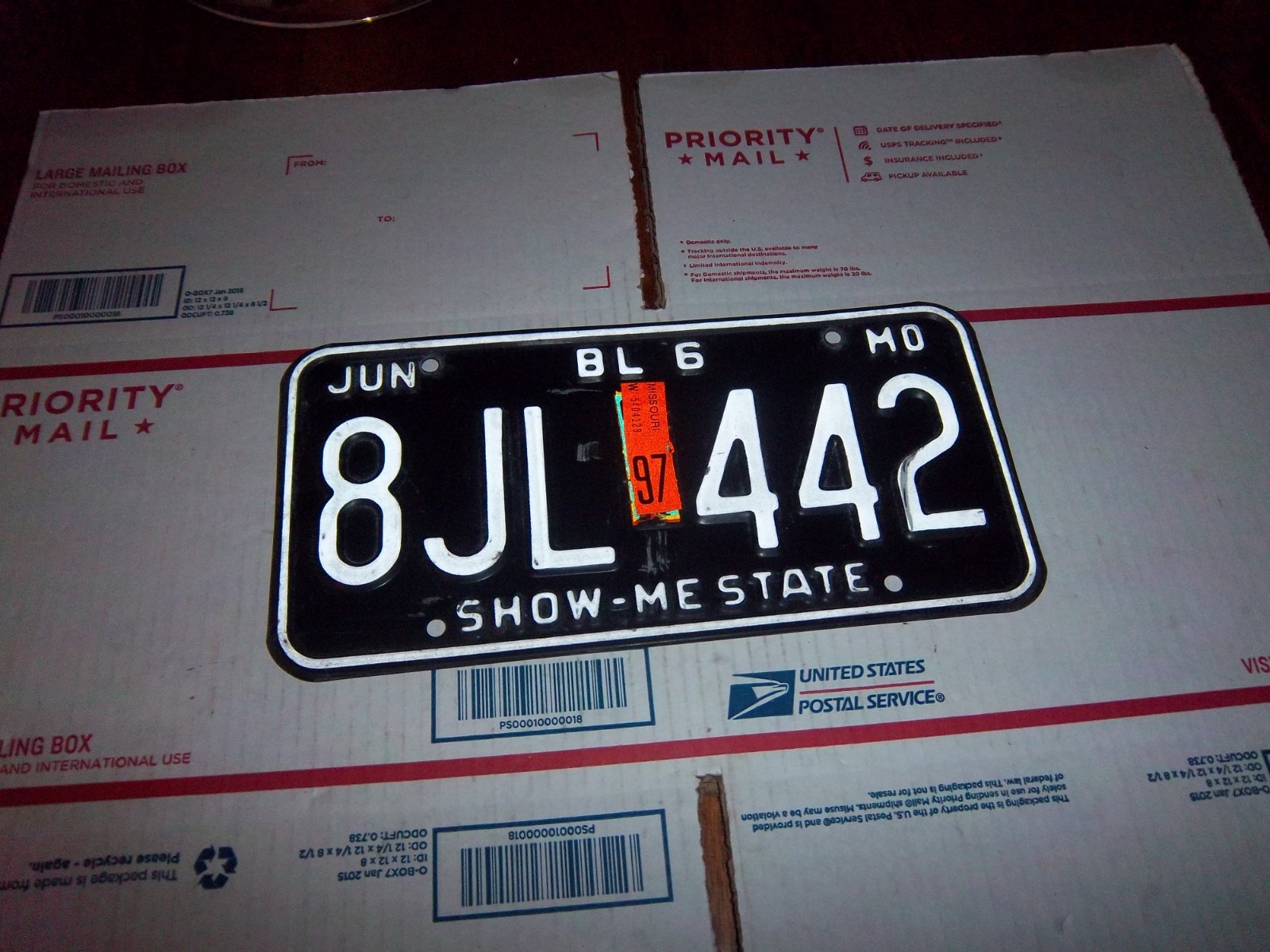 vintage 1997 missouri 8JL-442 show-me state license plate vintage 1997 missouri 8JL-442 show-me state license plate