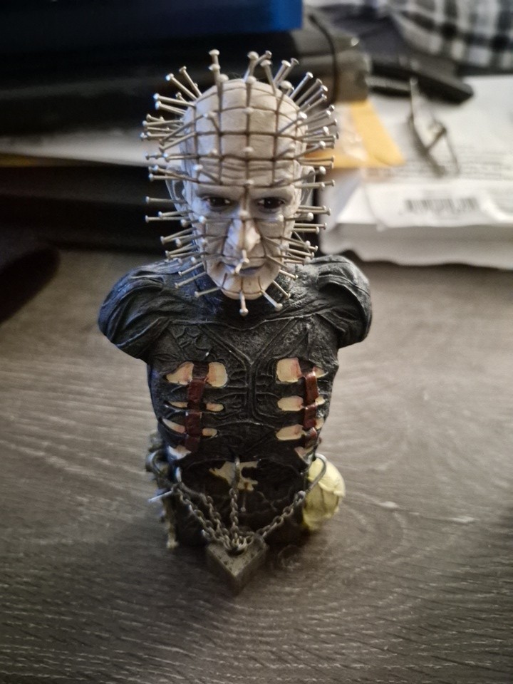 NECA Pinhead 2004 Mini Bust Figure Collectible Vintage Authentic Rare NECA Pinhead 2004 Mini Bust Figure Collectible Vintage Authentic Rare