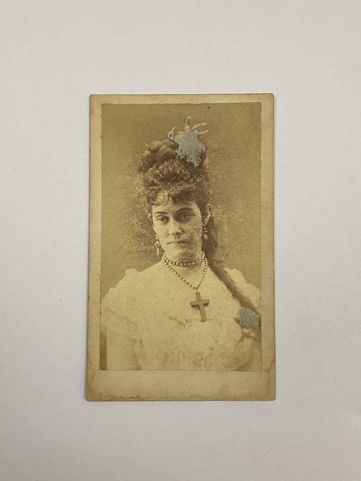 Antique Beautiful Young Lady with Religious Jewelry CDV Carte De Visite Photo Antique Beautiful Young Lady with Religious Jewelry CDV Carte De Visite Photo