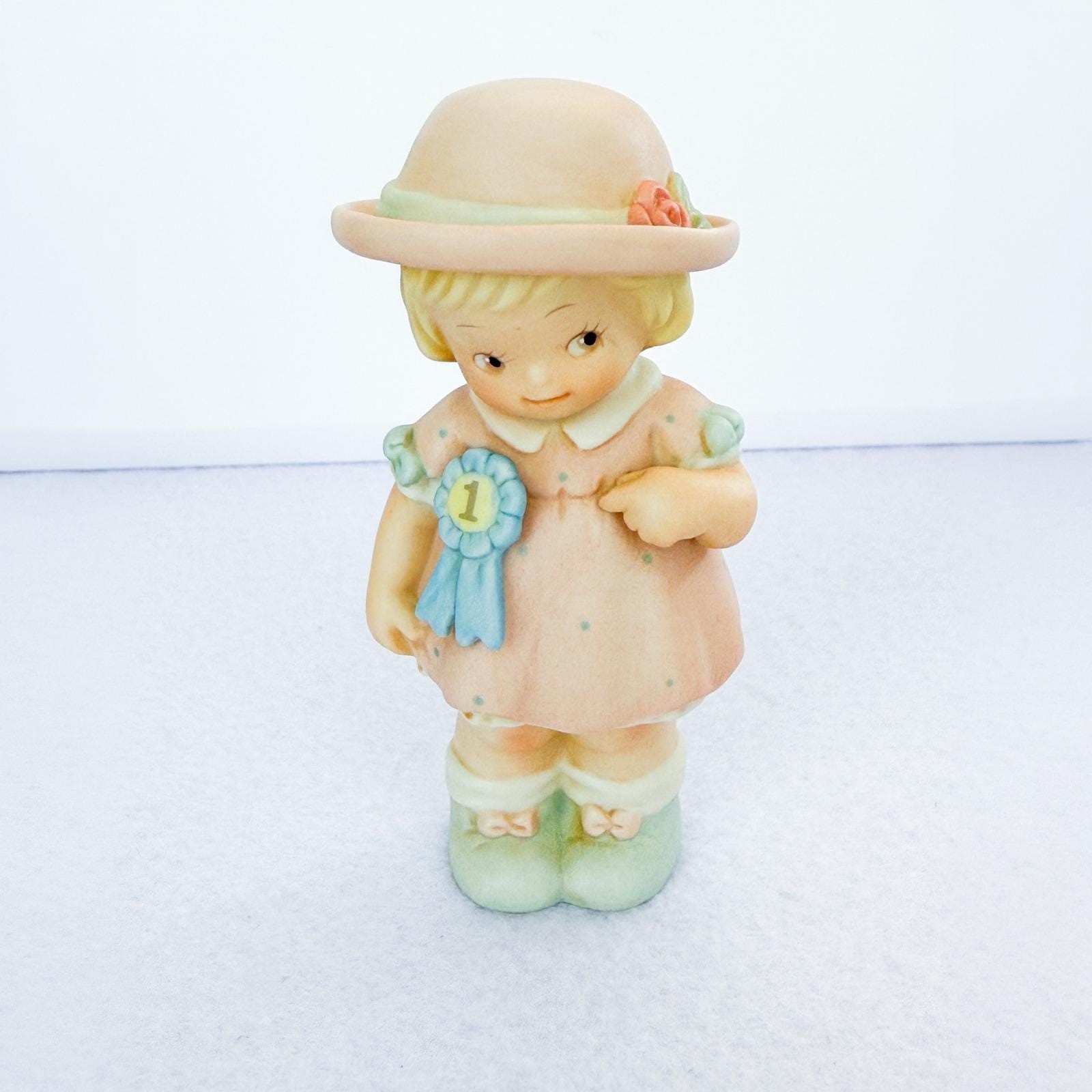 Vintage 1995 Enesco Memories of Yesterday Figurine Girl 1st Place Ribbon 164585 Vintage 1995 Enesco Memories of Yesterday Figurine Girl 1st Place Ribbon 164585