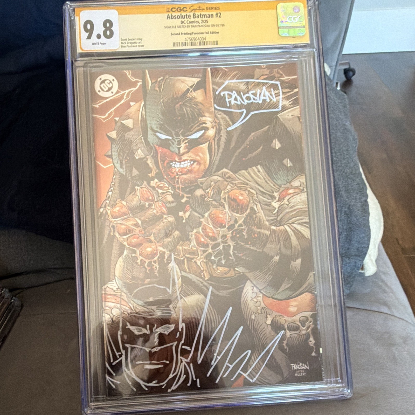 DC Absolute Batman #2 Panosian Foil CGC 9.8 SS Signed Sketch (Remark) DC Absolute Batman #2 Panosian Foil CGC 9.8 SS Signed Sketch (Remark)