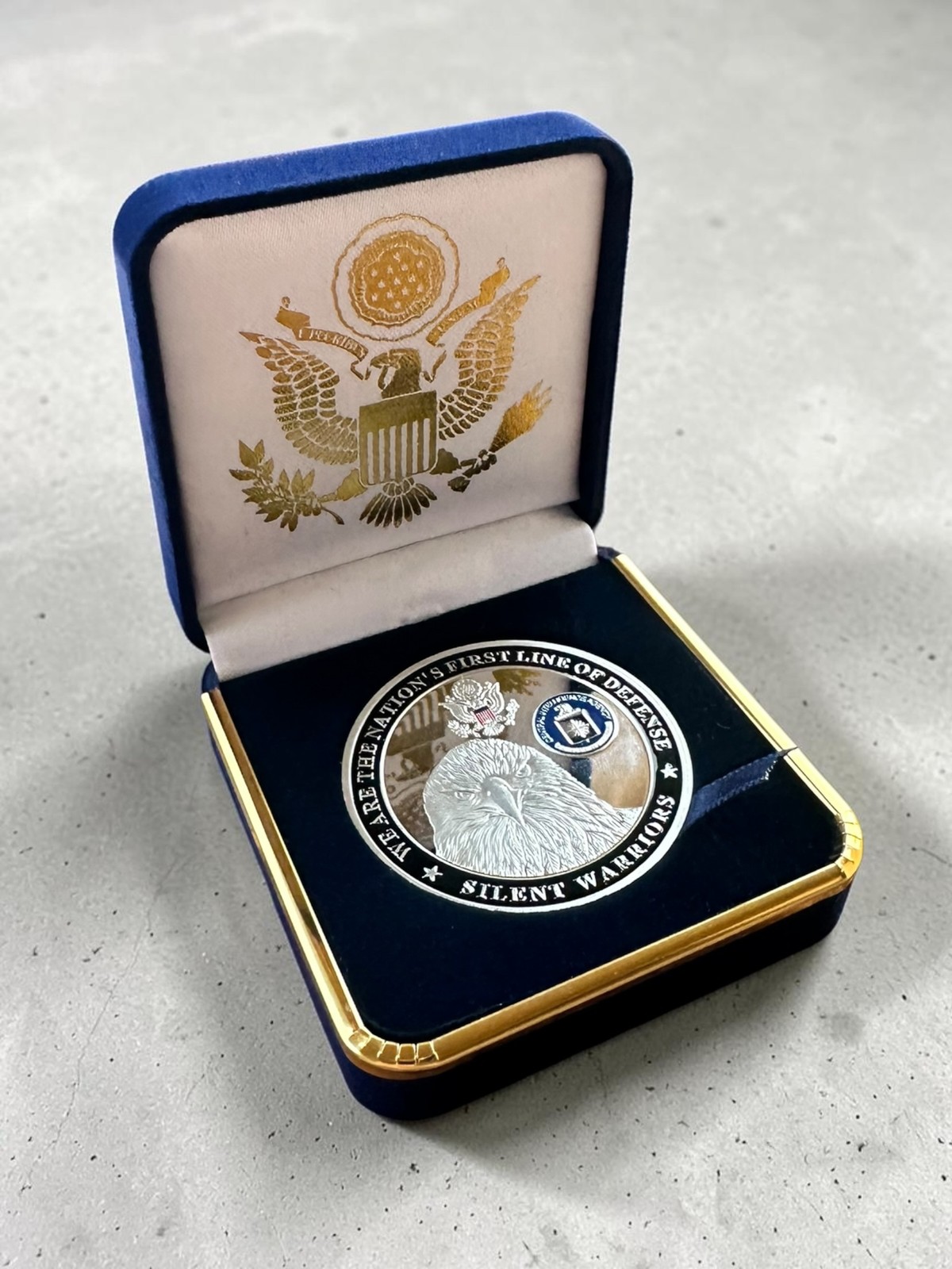 Central Intelligence Agency CIA Special Agent Challenge Coin 1.75” W Velvet Case Central Intelligence Agency CIA Special Agent Challenge Coin 1.75” W Velvet Case