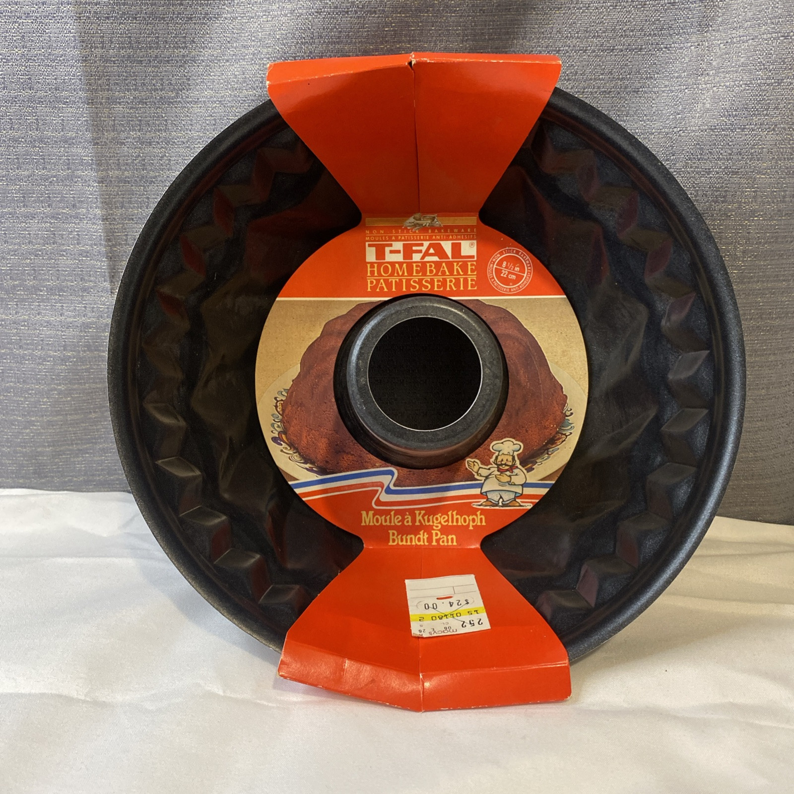 Vintage Discontinued Brand New T-FAL Bundt Pan Vintage Discontinued Brand New T-FAL Bundt Pan