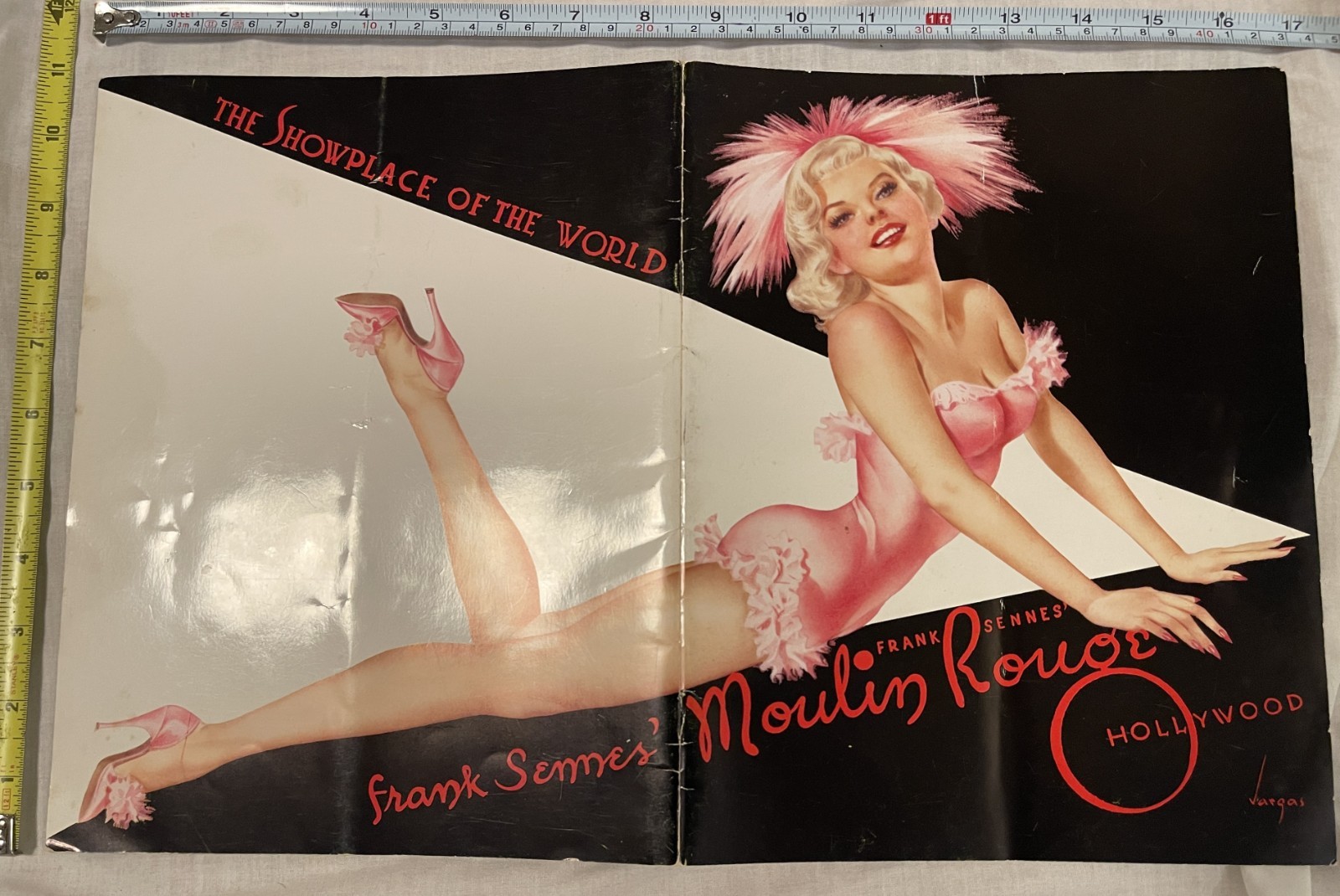 Vintage 1950's Alberto Vargas show program - pin-up cover Vintage 1950's Alberto Vargas show program - pin-up cover